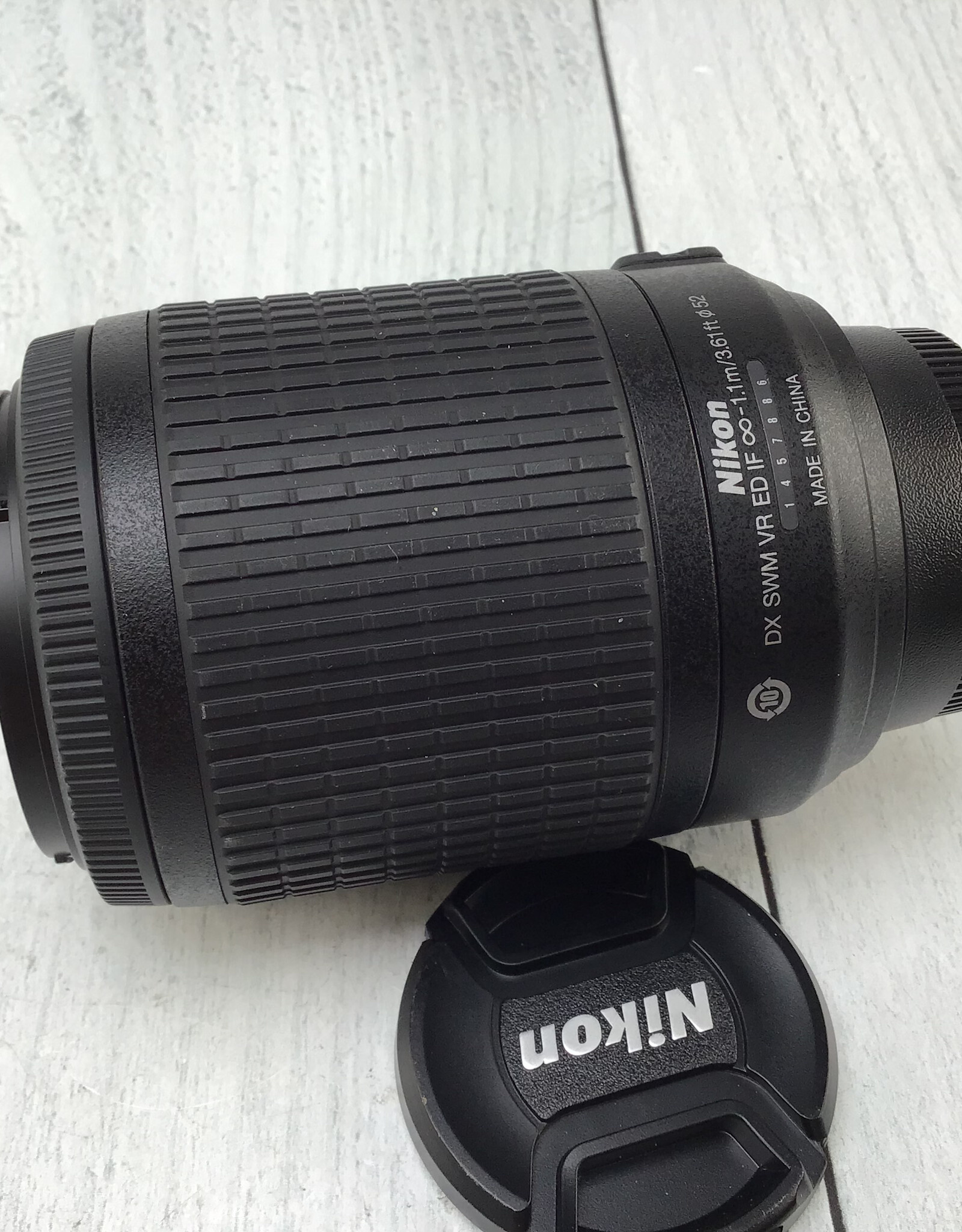 NIKON Nikon AF-S Nikkor 55-200mm f4-5.6G VR Lens Used Good