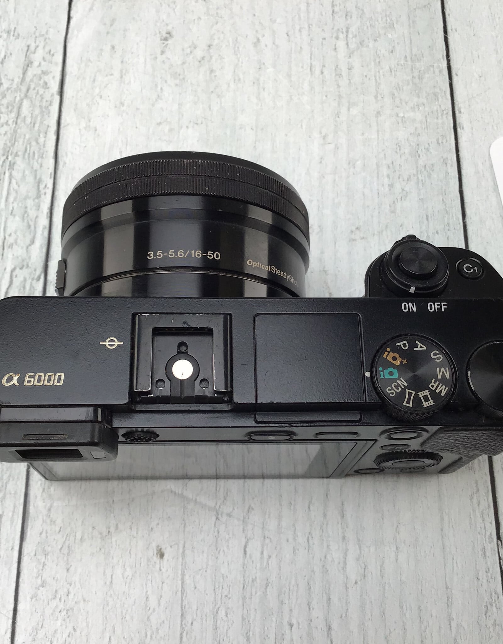 SONY Sony a6000 Camera w/ 16-50mm Used Fair