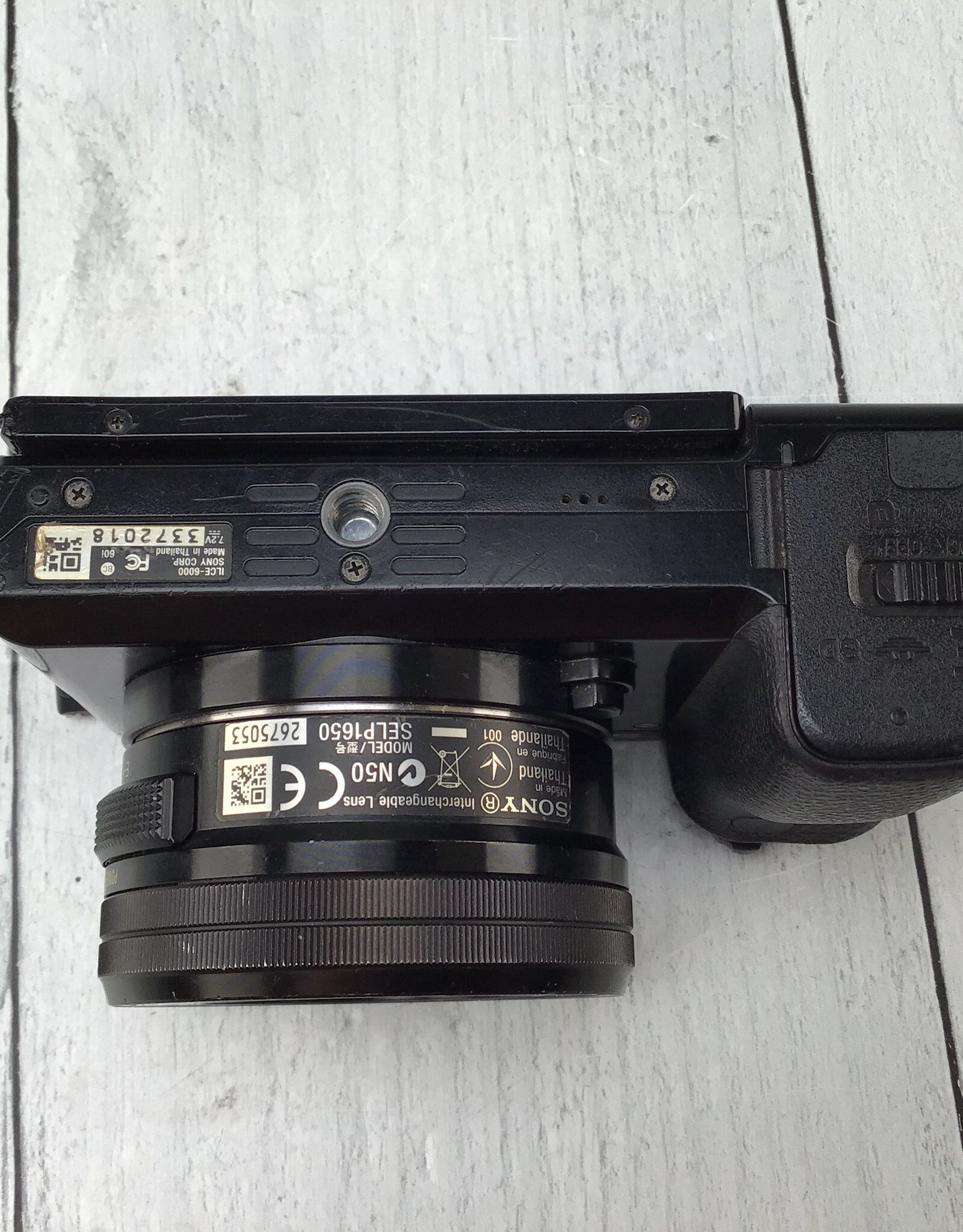 SONY Sony a6000 Camera w/ 16-50mm Used Fair