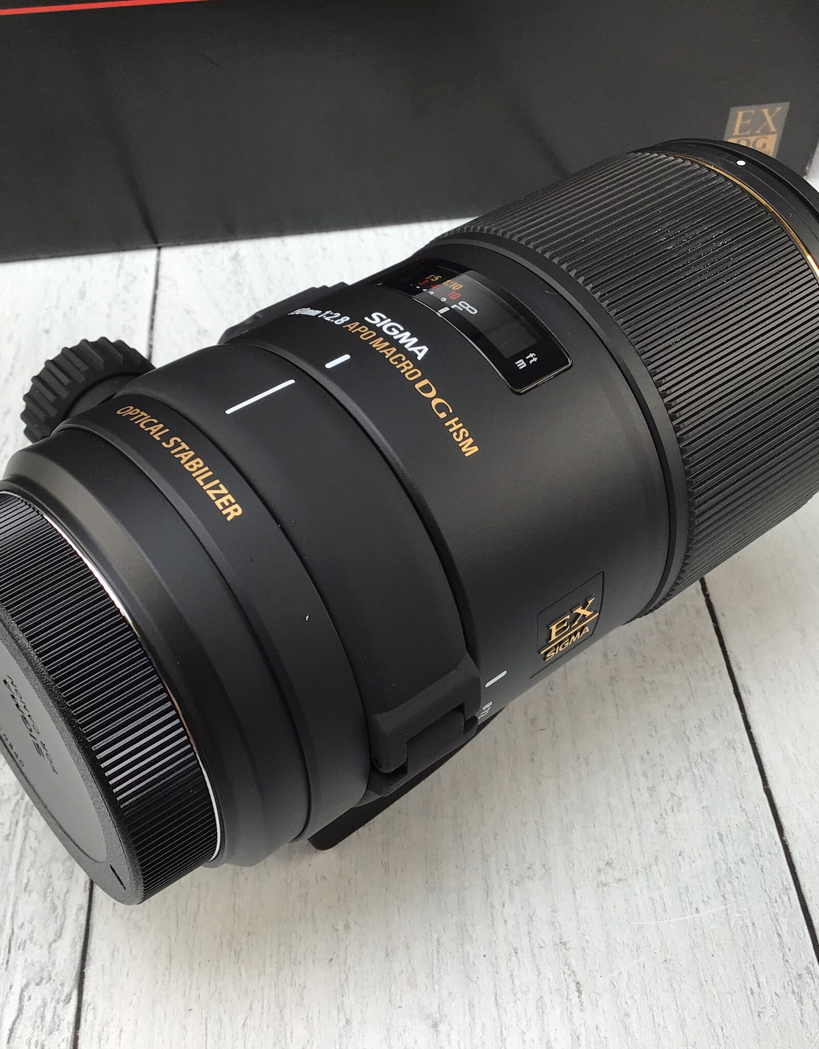 CANON Sigma 150mm f2.8 APO Macro EX DG OS Lens for Canon EF in Box Used EX