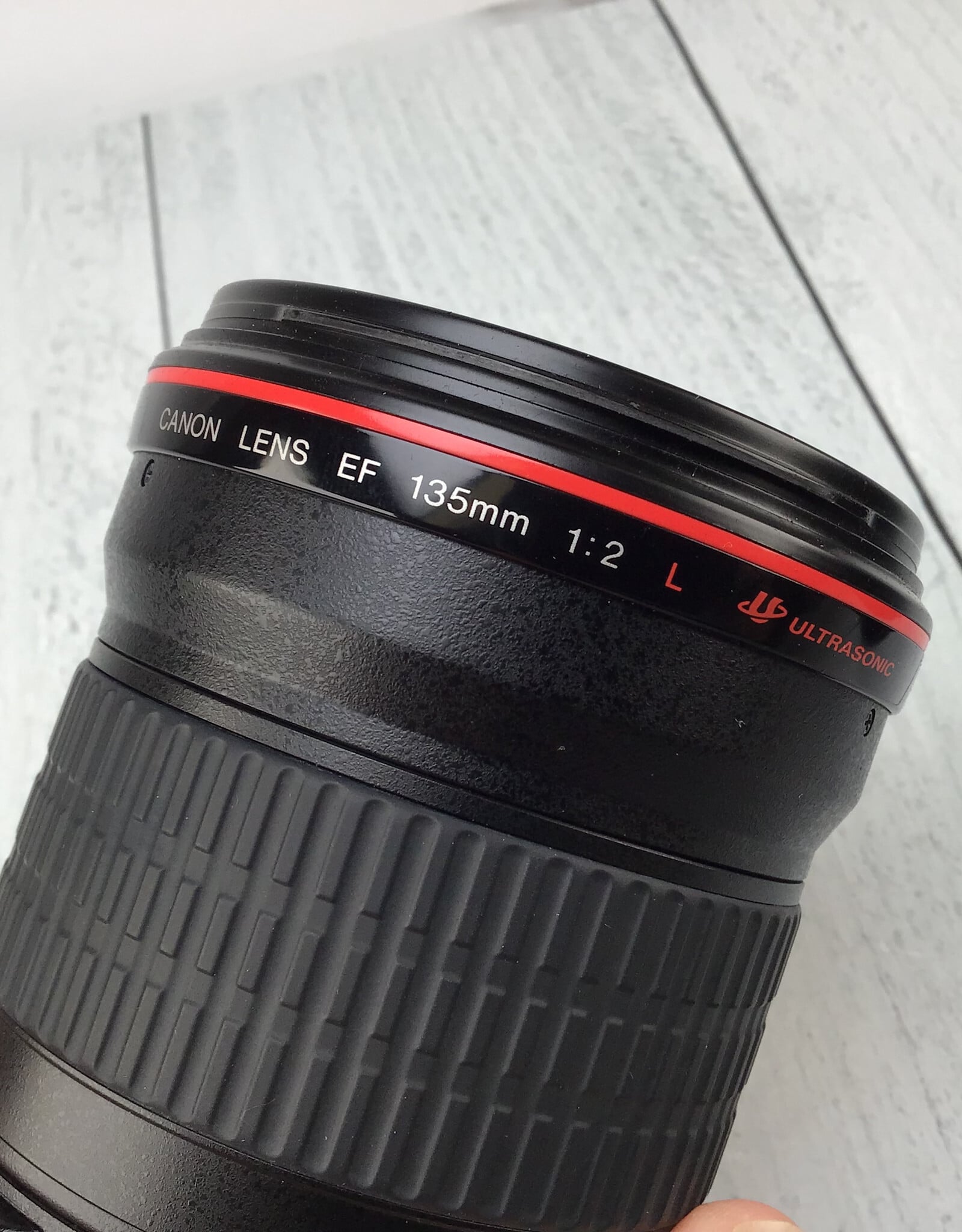 CANON Canon EF 135mm f2 L USM Lens Good