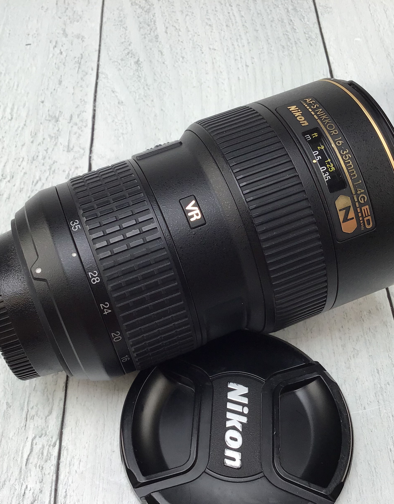 NIKON Nikon AF-S 16-35mm f4 G VR Lens Used Good
