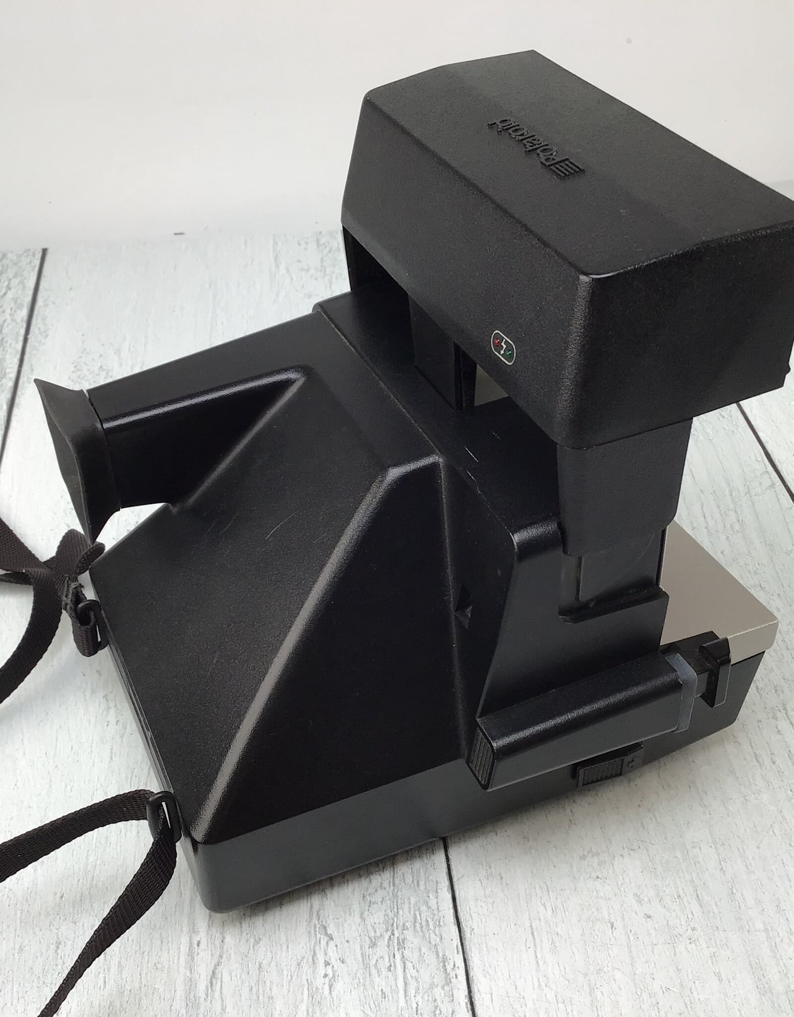 POLAROID Polaroid Sun 600 LMS Camera Used Good