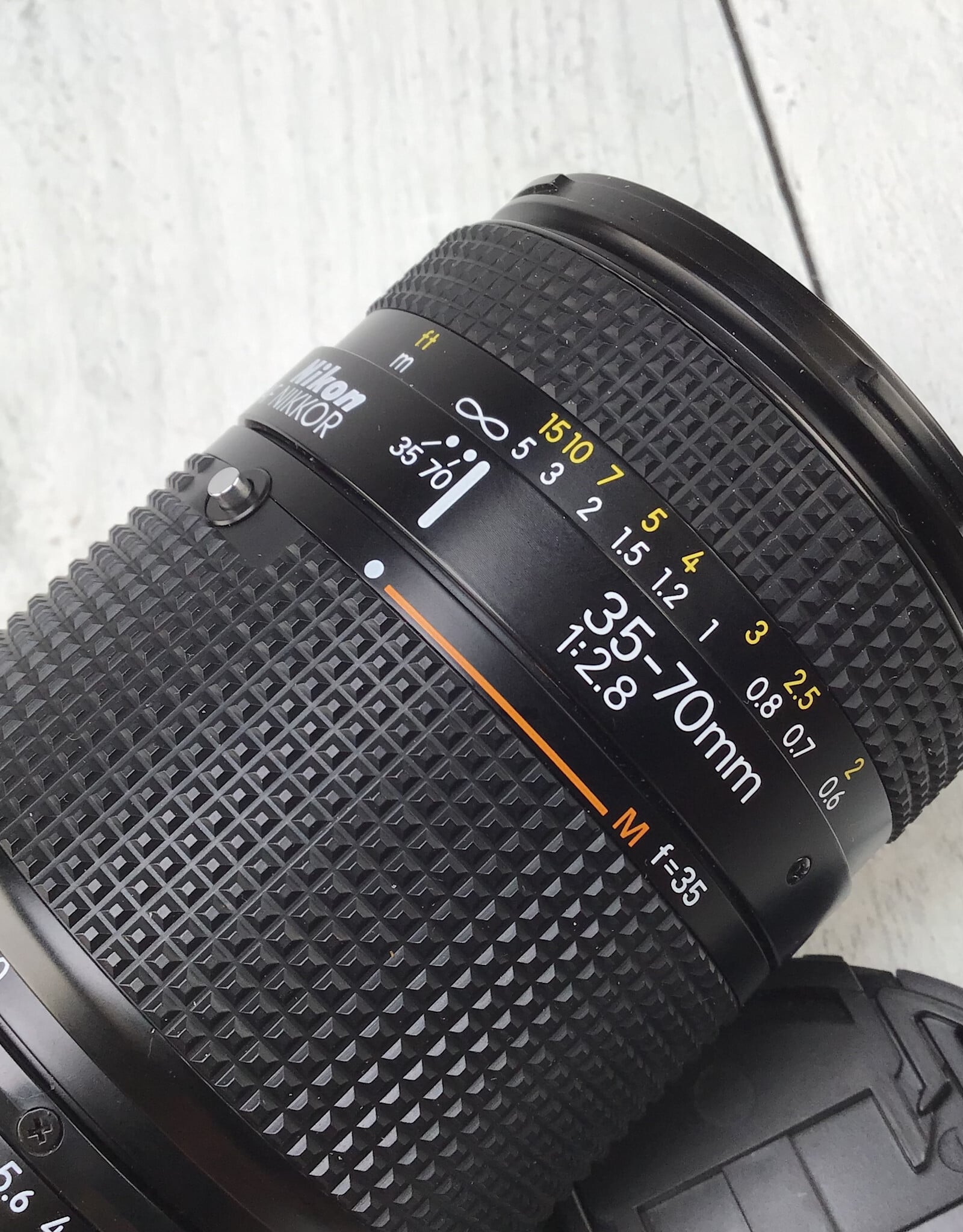 NIKON Nikon AF Nikkor 35-70mm f2.8 Lens Used Good