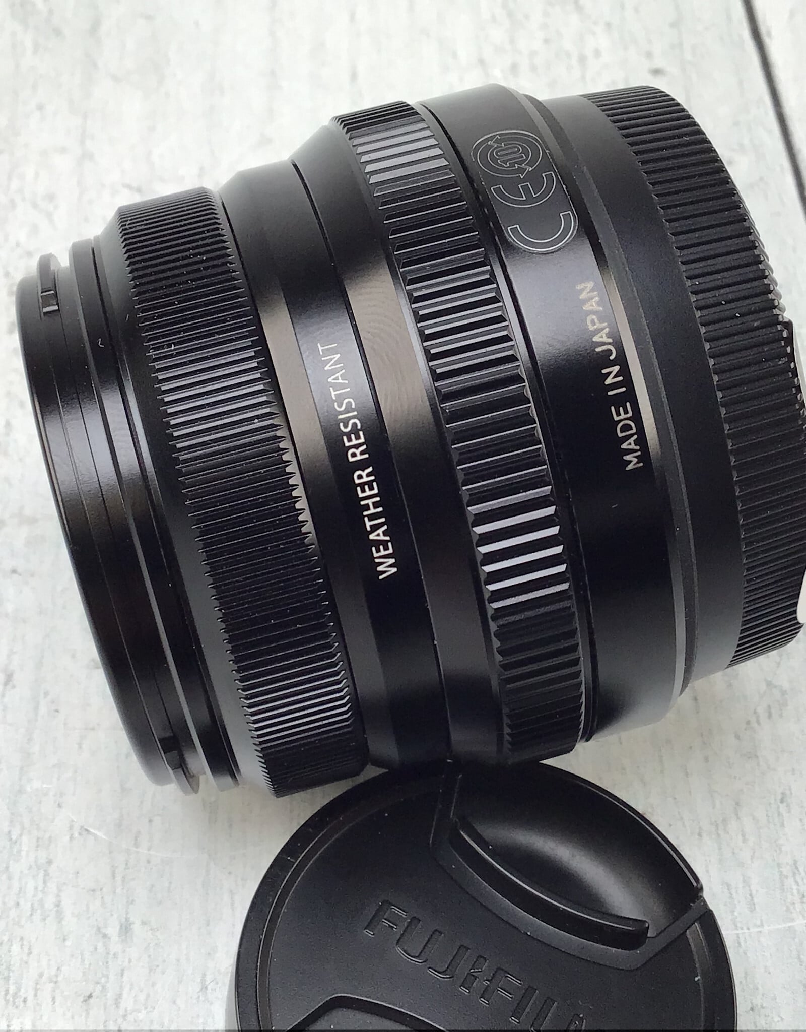 FUJI Fuji Super EBC XF 35mm f2 WR Lens Used Good