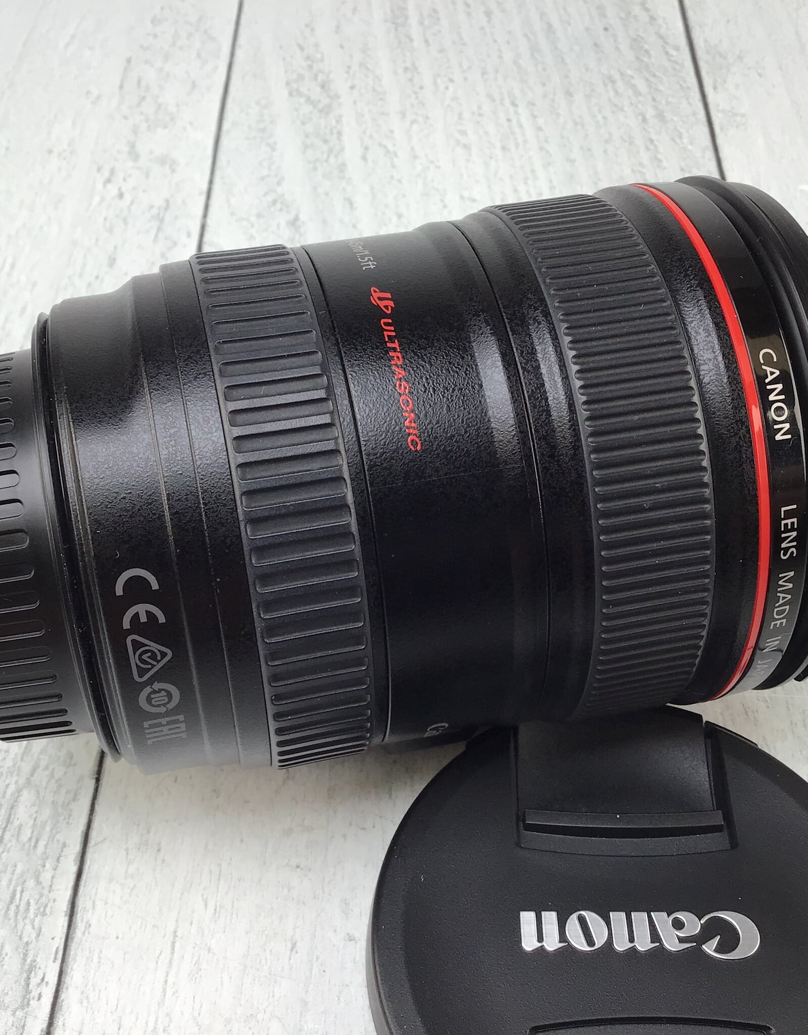 CANON Canon EF 24-105mm f4 L IS Lens Used Good