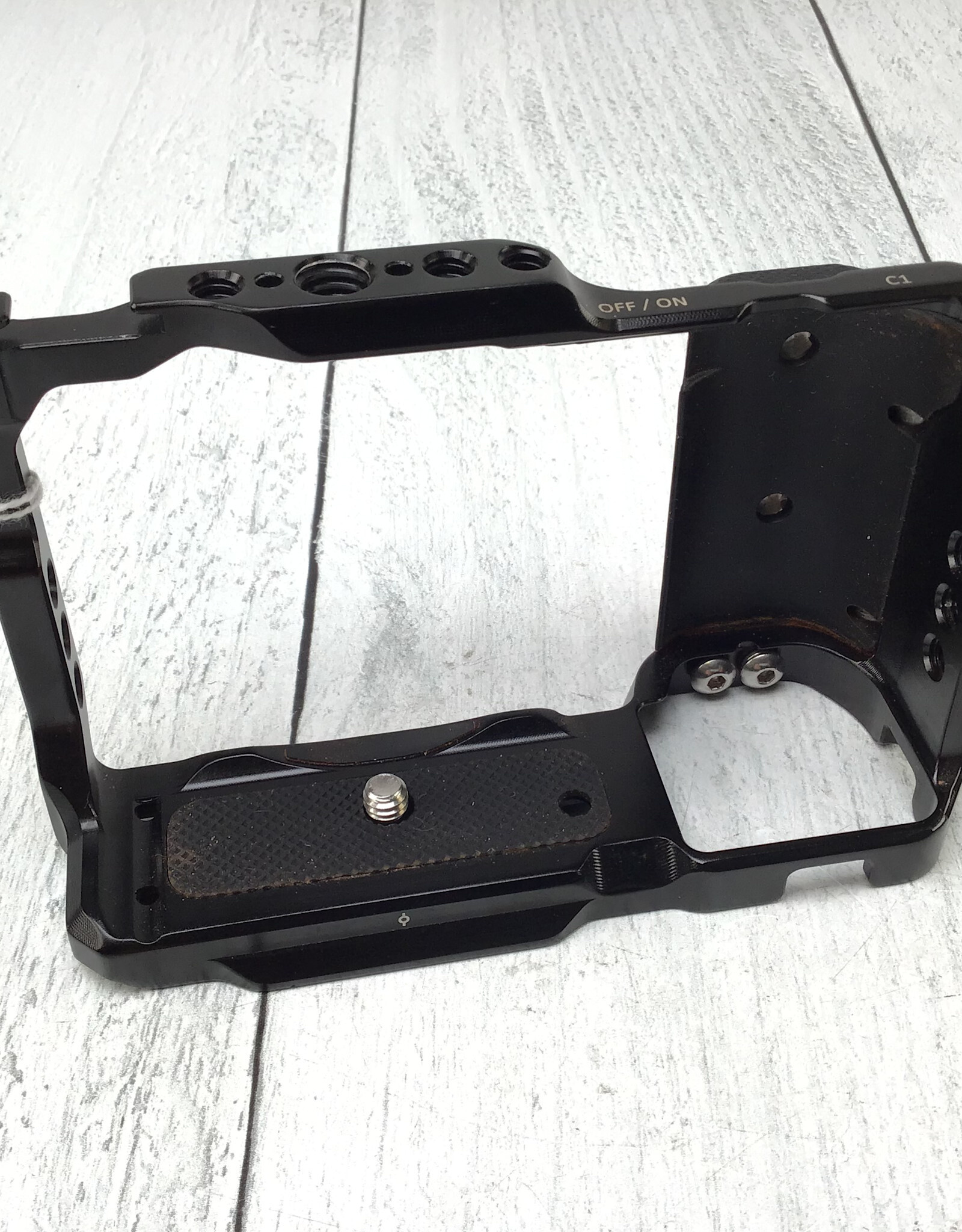 SONY SmallRig Cage for Sony ZV-E10 Used Good