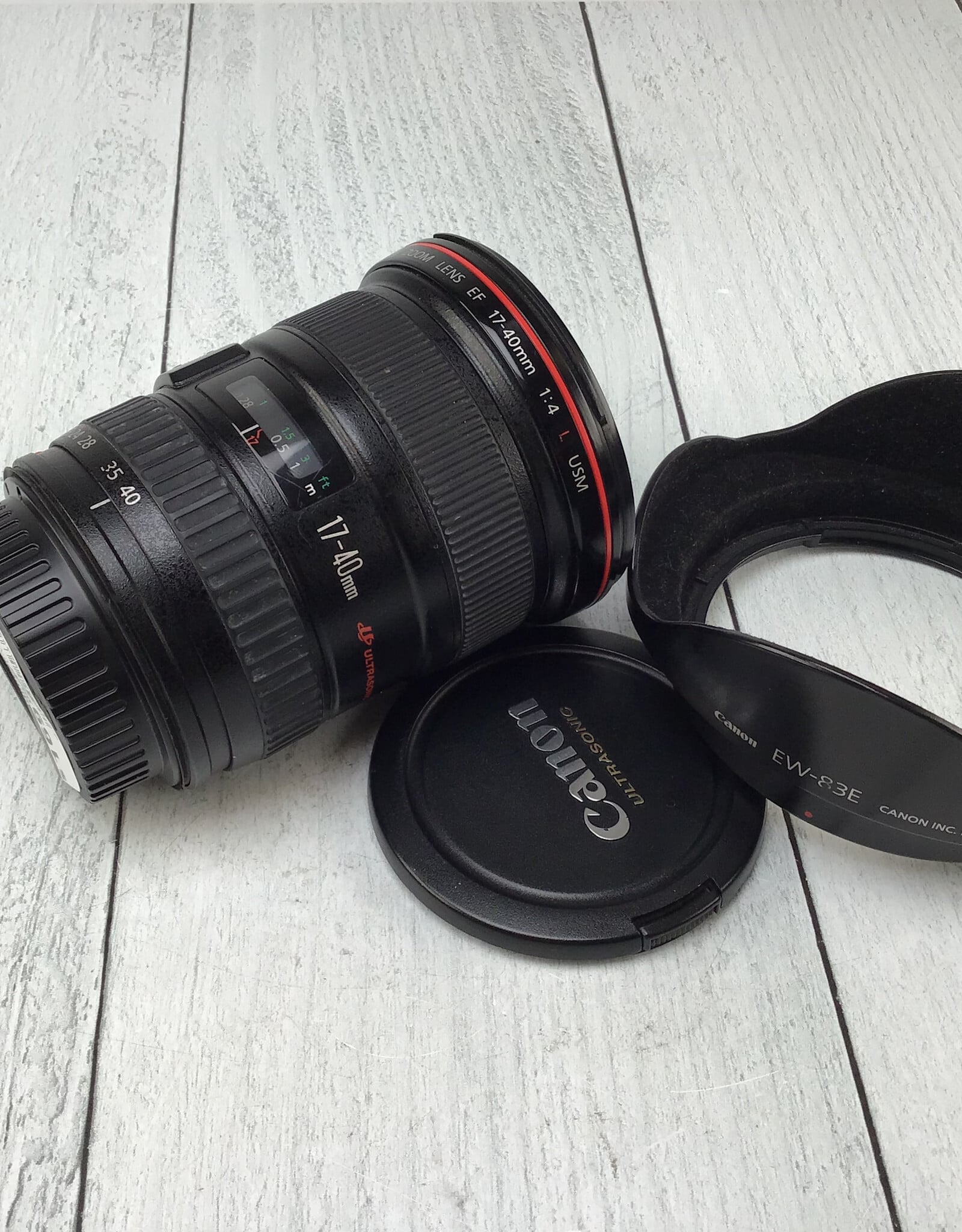CANON Canon EF 17-40mm f4 L Lens Used Fair