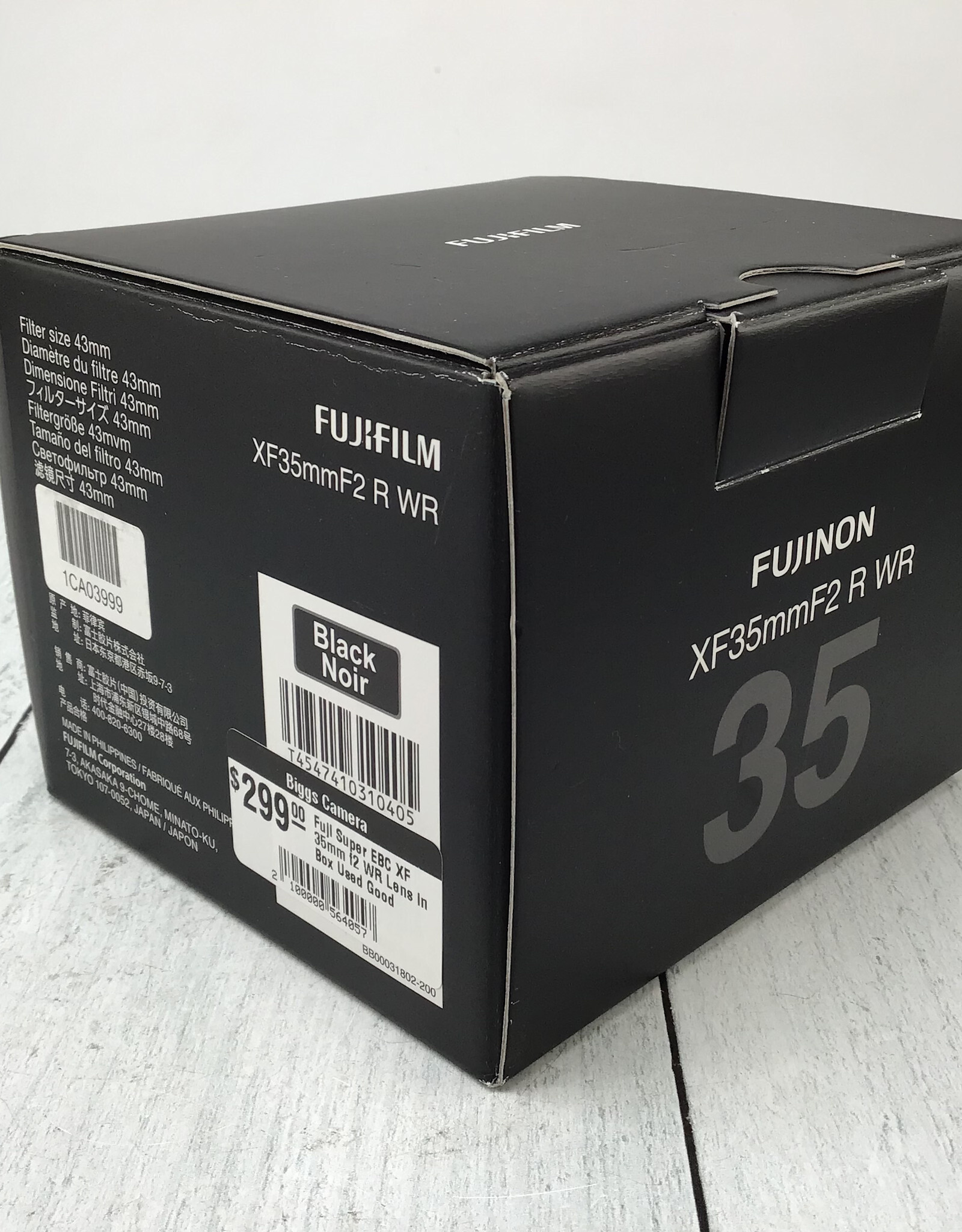 FUJI Fuji Super EBC XF 35mm f2 WR Lens in Box Used Good
