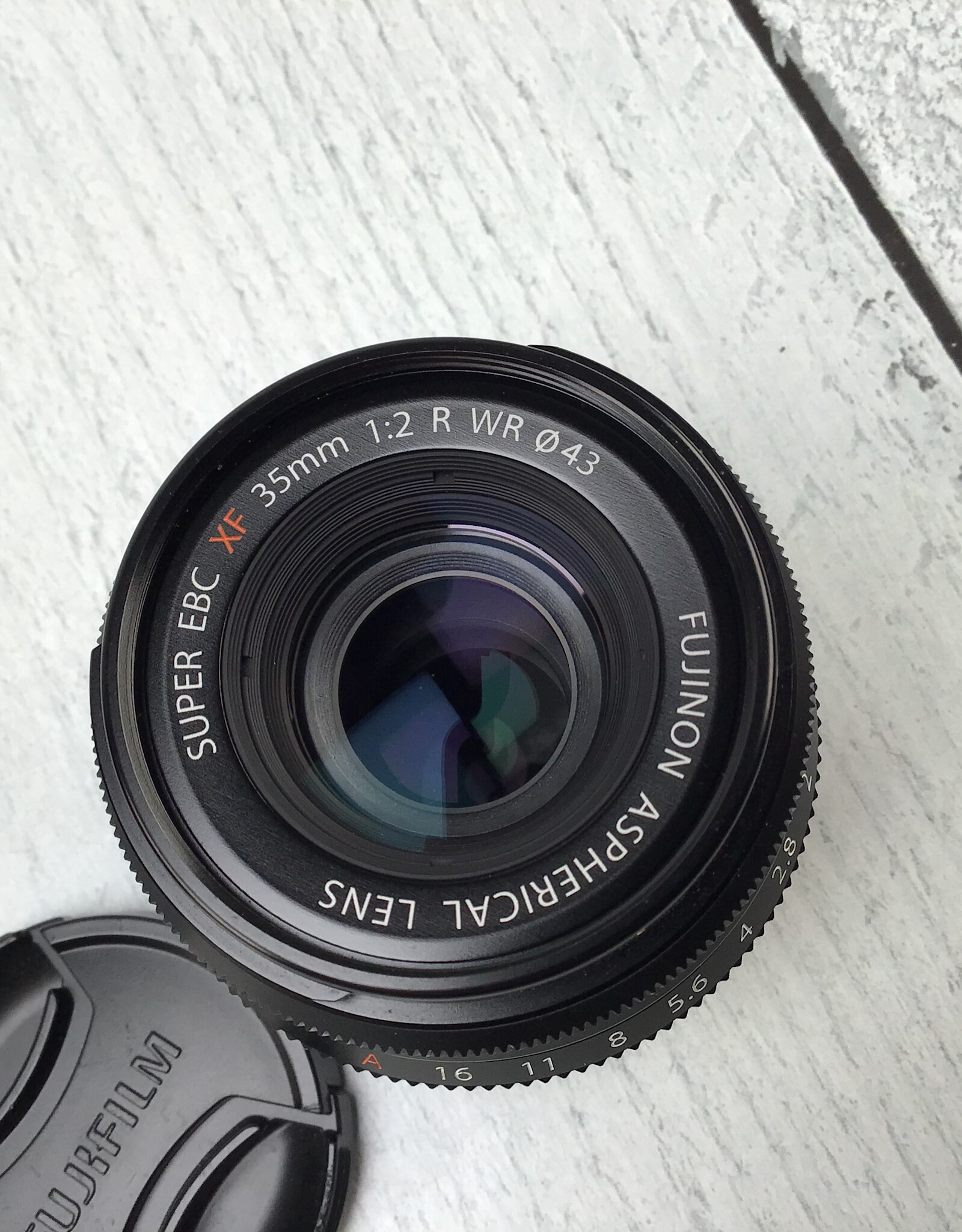FUJI Fuji Super EBC XF 35mm f2 WR Lens in Box Used Good