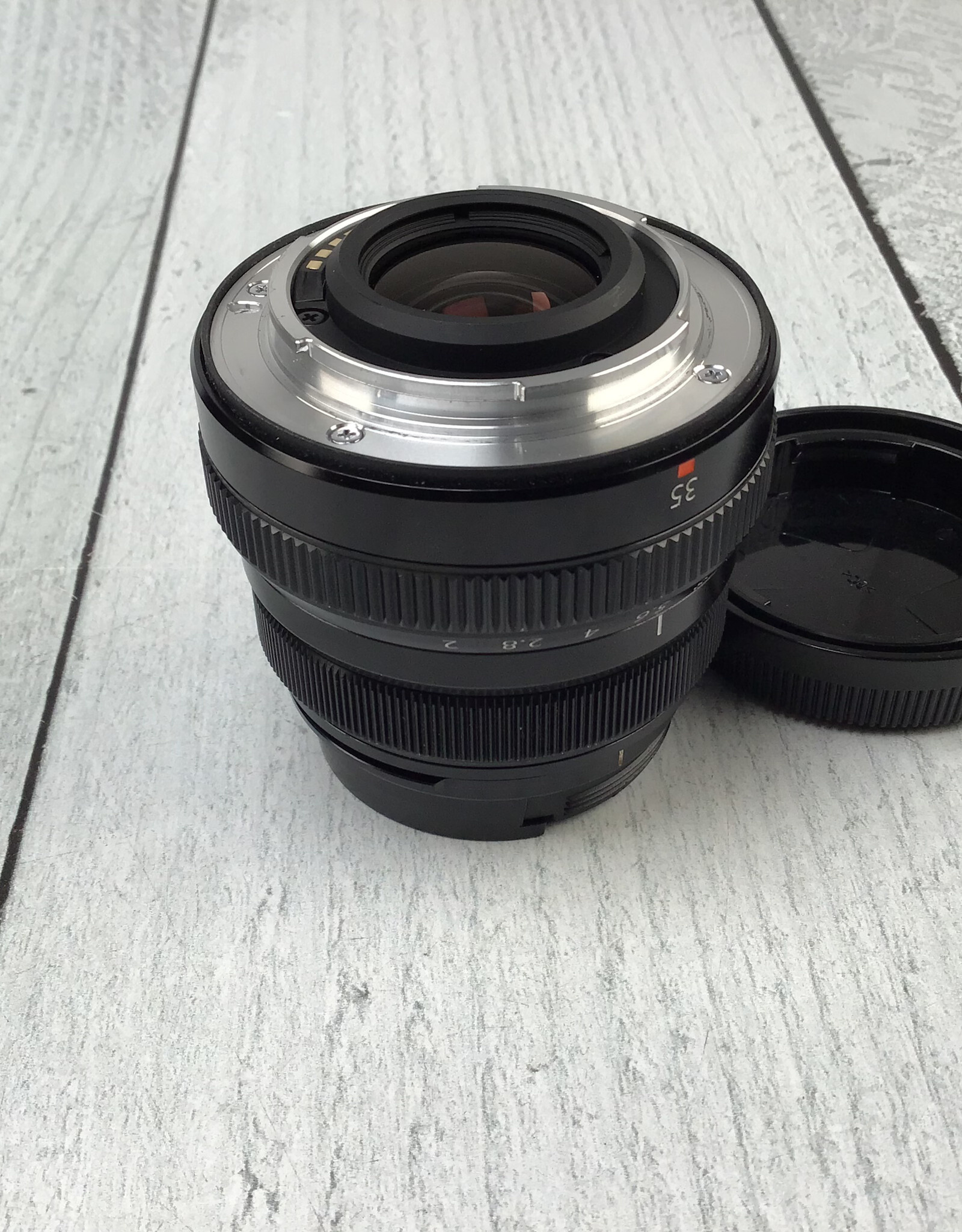 FUJI Fuji Super EBC XF 35mm f2 WR Lens in Box Used Good