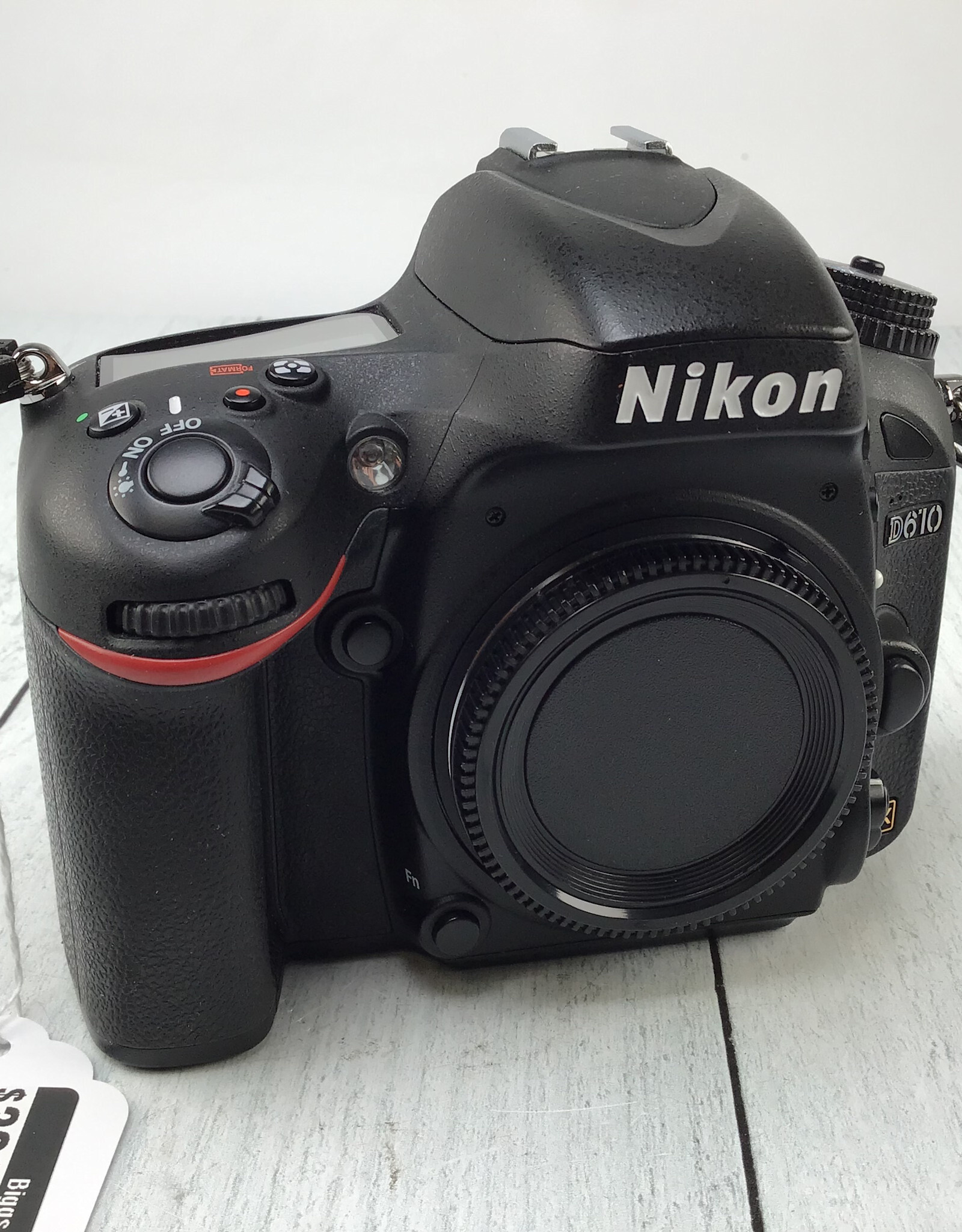 NIKON Nikon D610 Camera Body Shutter Count 8491 Used Good