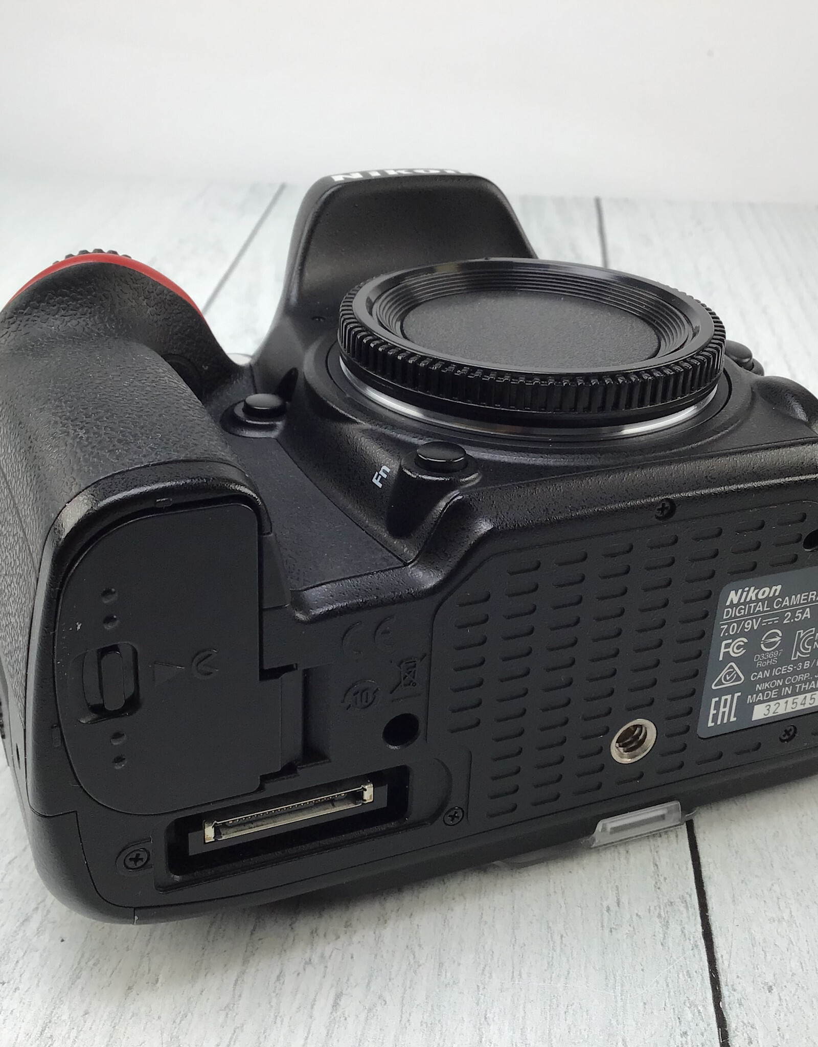 NIKON Nikon D610 Camera Body Shutter Count 8491 Used Good