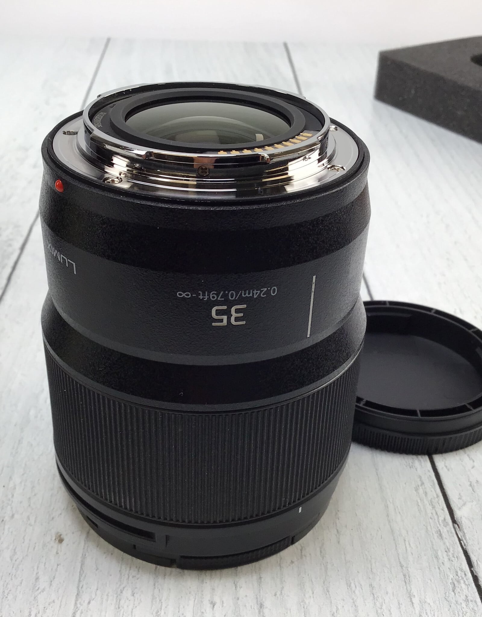 PANASONIC Panasonic Lumix S 35mm f1.8 Lens in Box Used EX