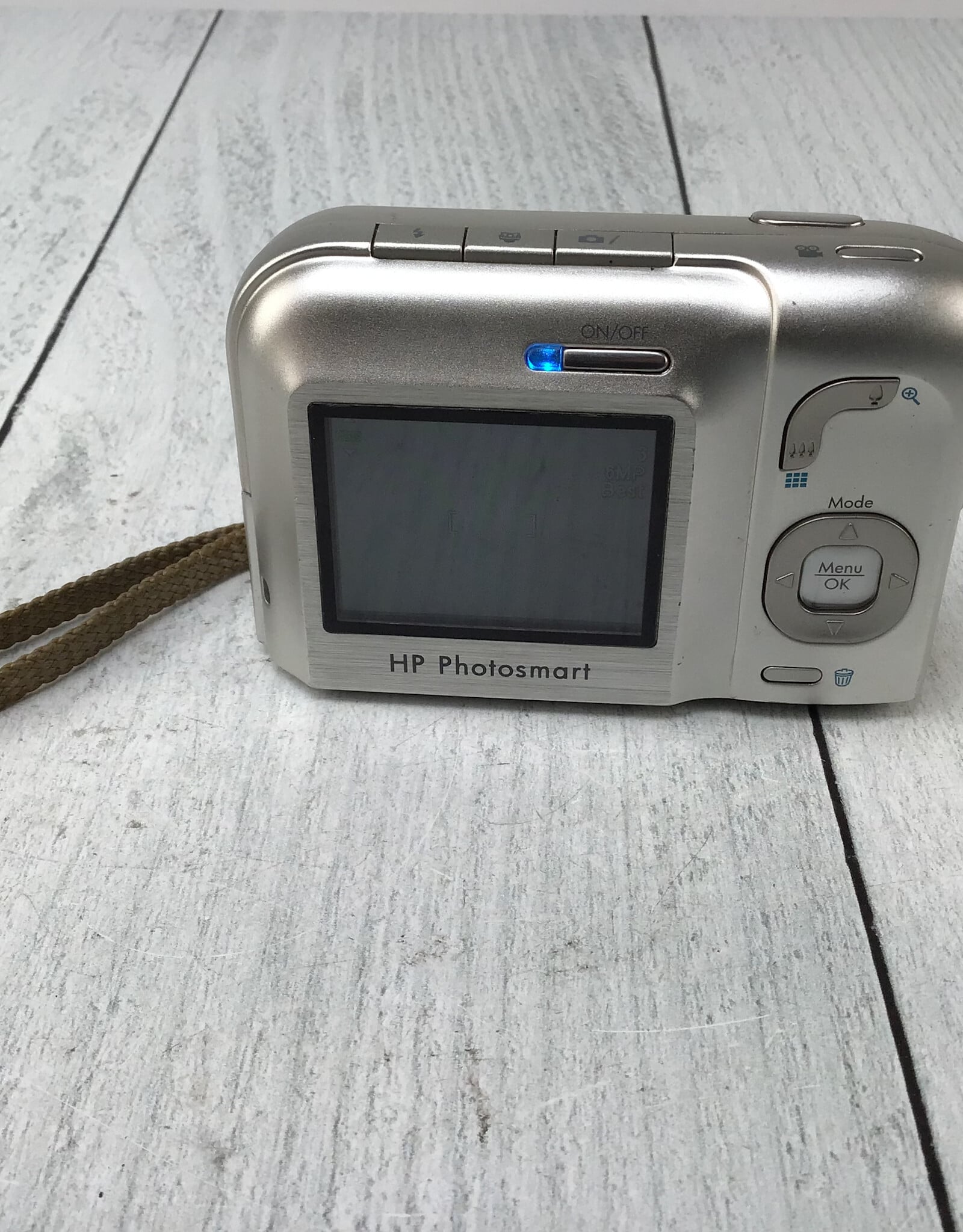 HP HP Photosmart M527 Camera Used Fair