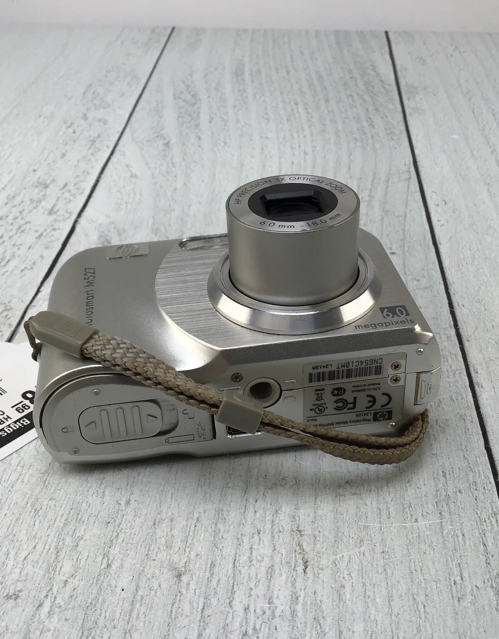 HP HP Photosmart M527 Camera Used Fair