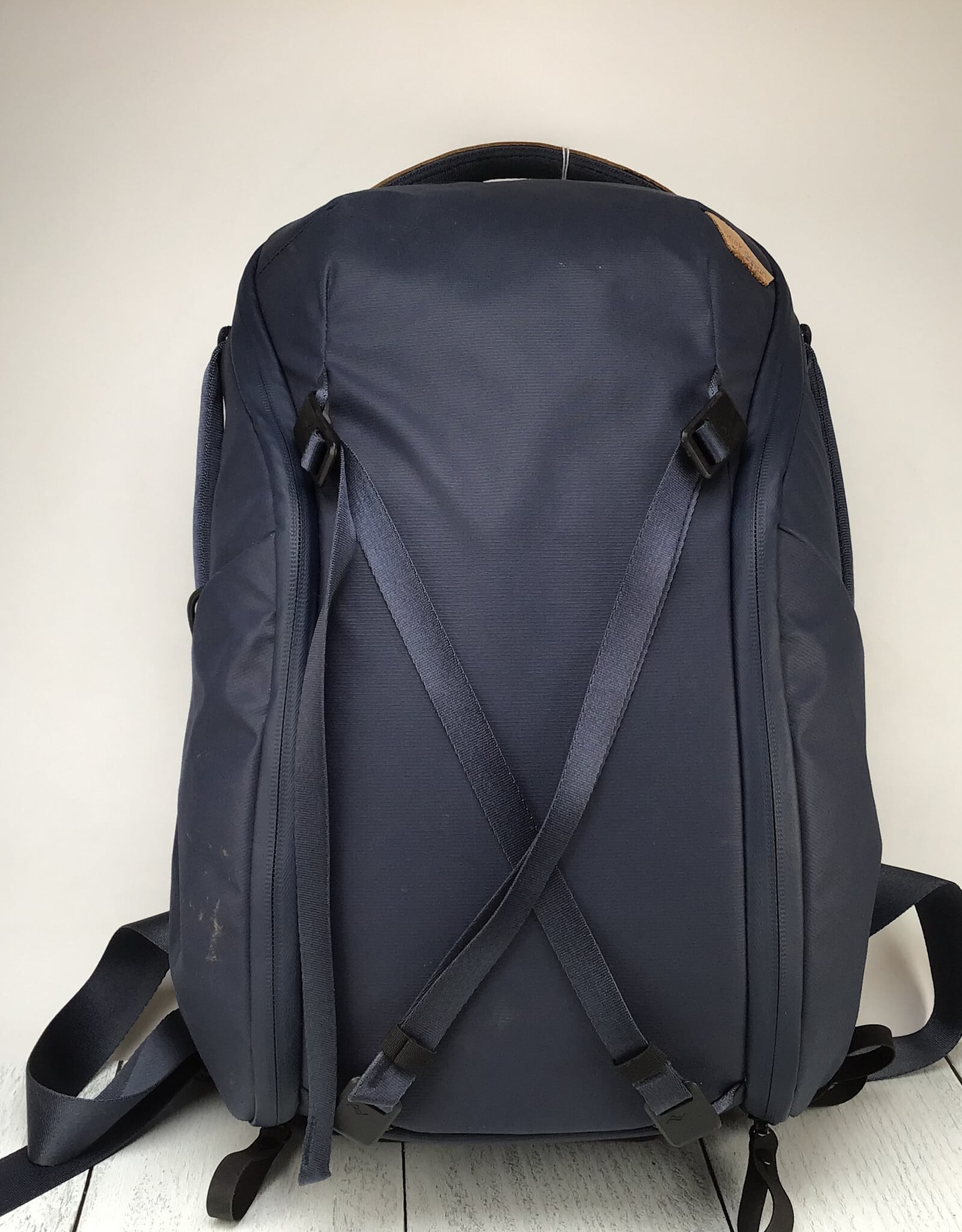 Peak Design Everyday Backpack 15L Blue Used Good