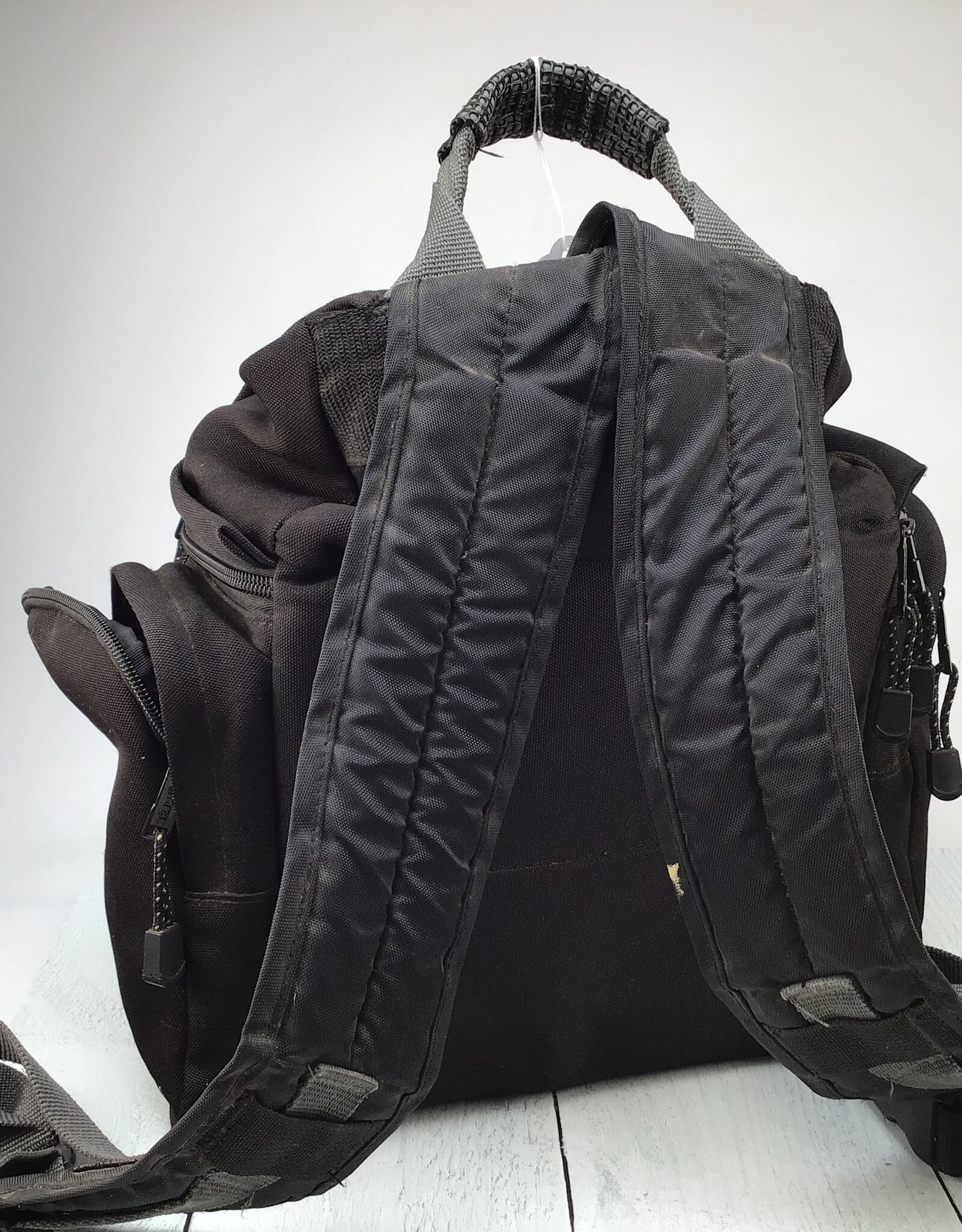 Tamrac Tamrac Adventure 8 Camera Sling Bag Used Fair