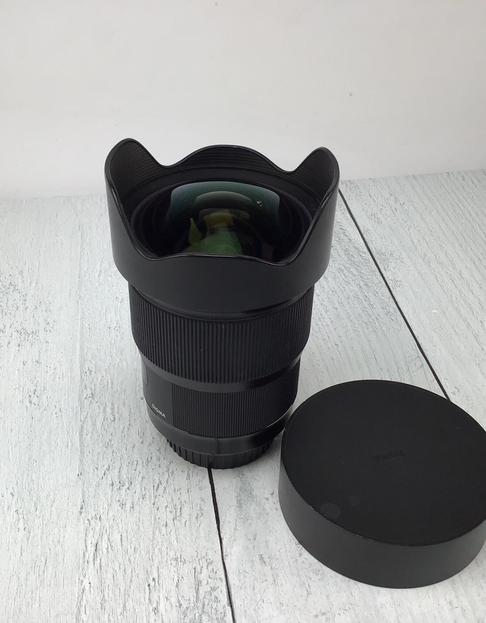 SIGMA Sigma Art 20mm f1.4 DG Lens for Sony Used UG