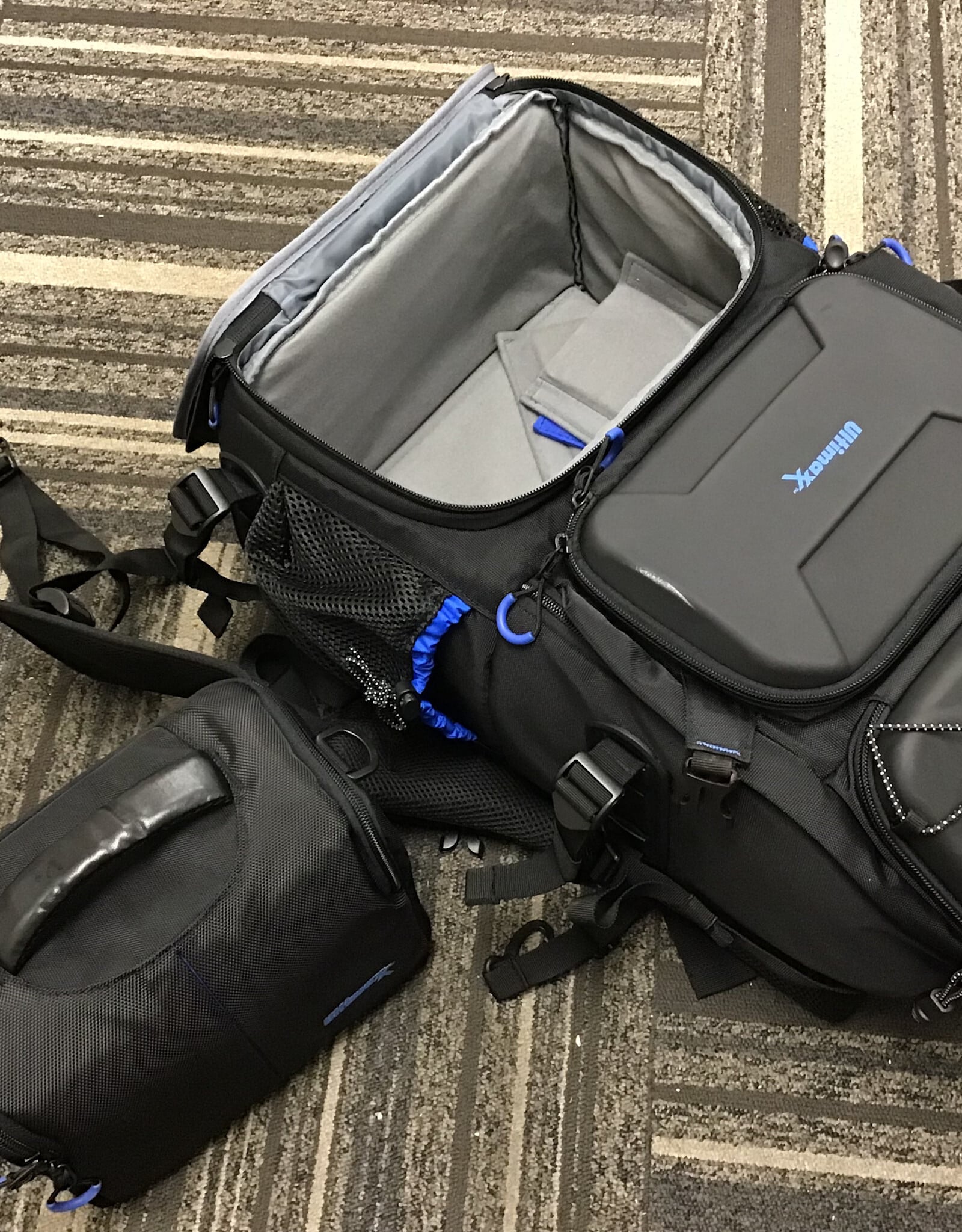 Ultimax UM-BP150 Camera Backpack Used EX
