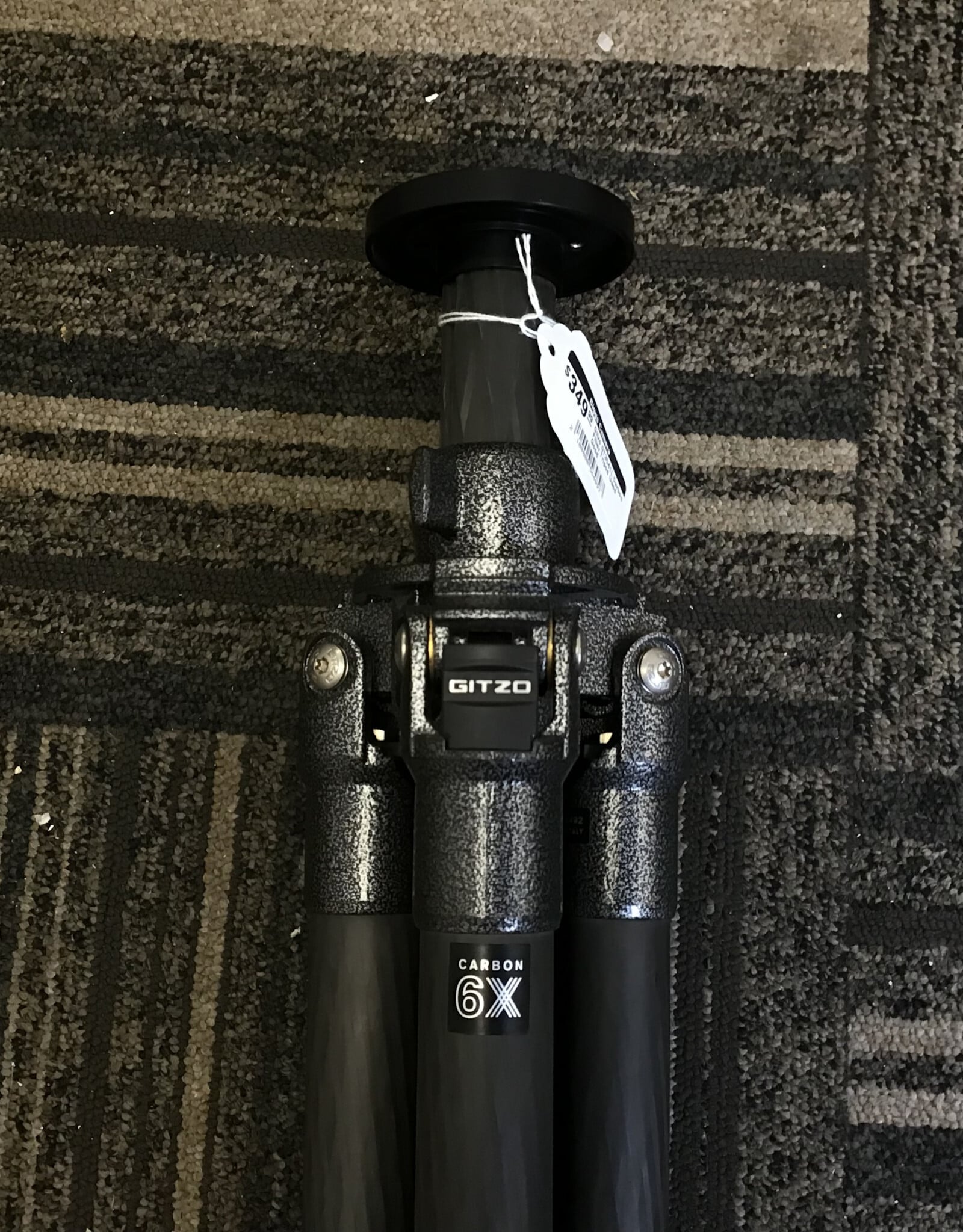 Gitzo Gitzo GT3541L Carbon Fiber Tripod Used Good