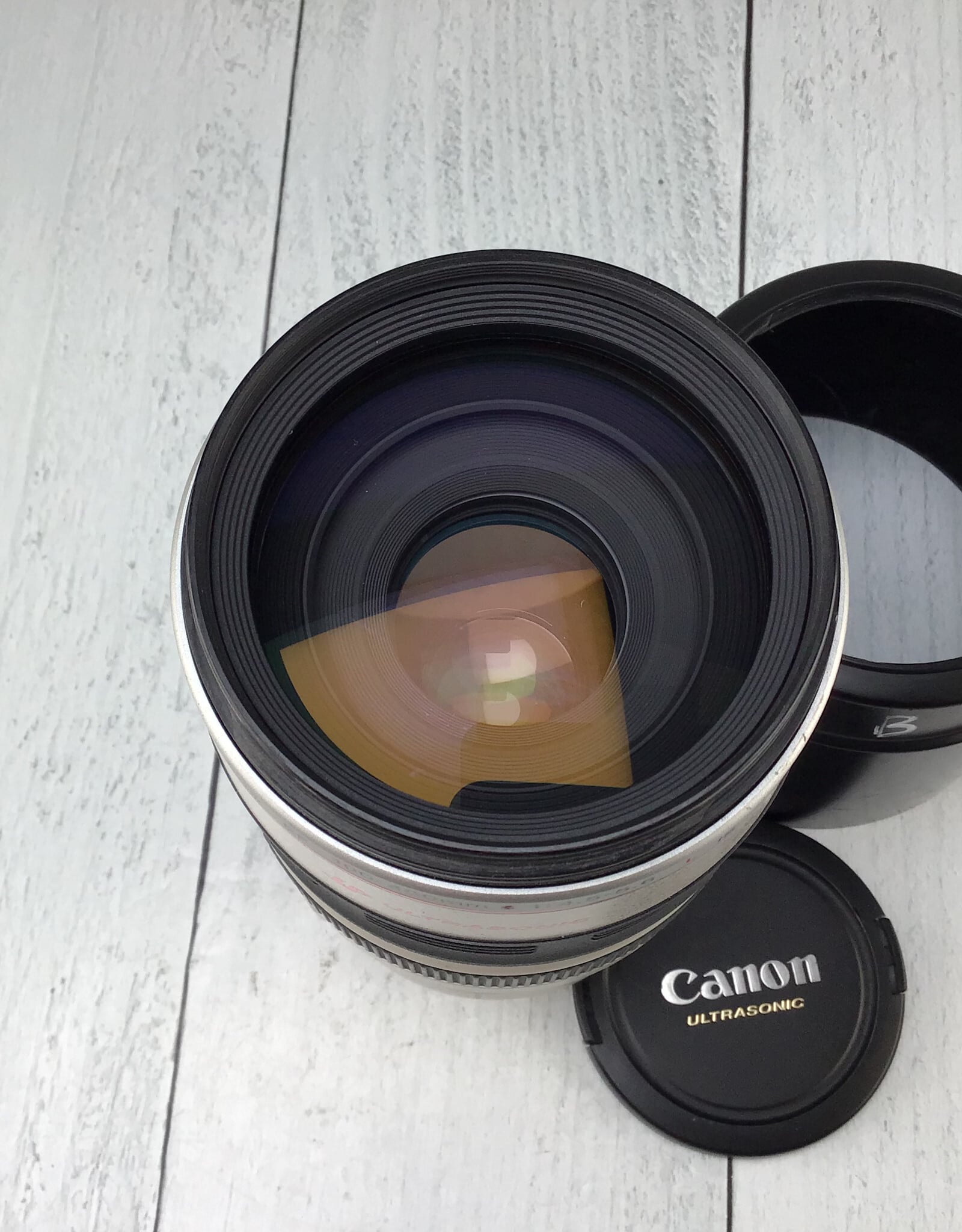 CANON Canon EF 100-400mm f4.5-5.6 L IS USM Lens Used Good