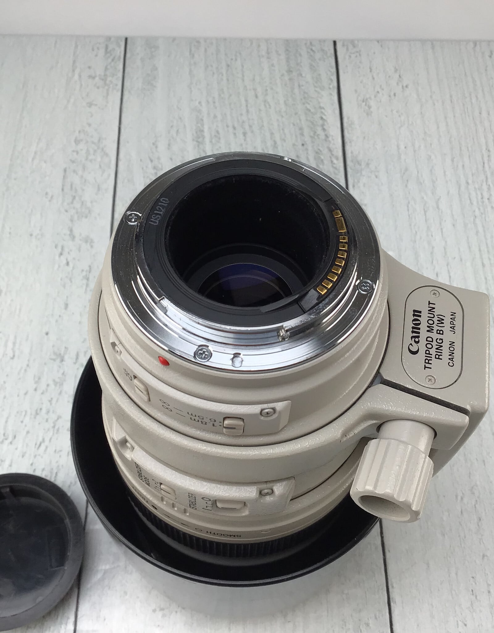 CANON Canon EF 100-400mm f4.5-5.6 L IS USM Lens Used Good