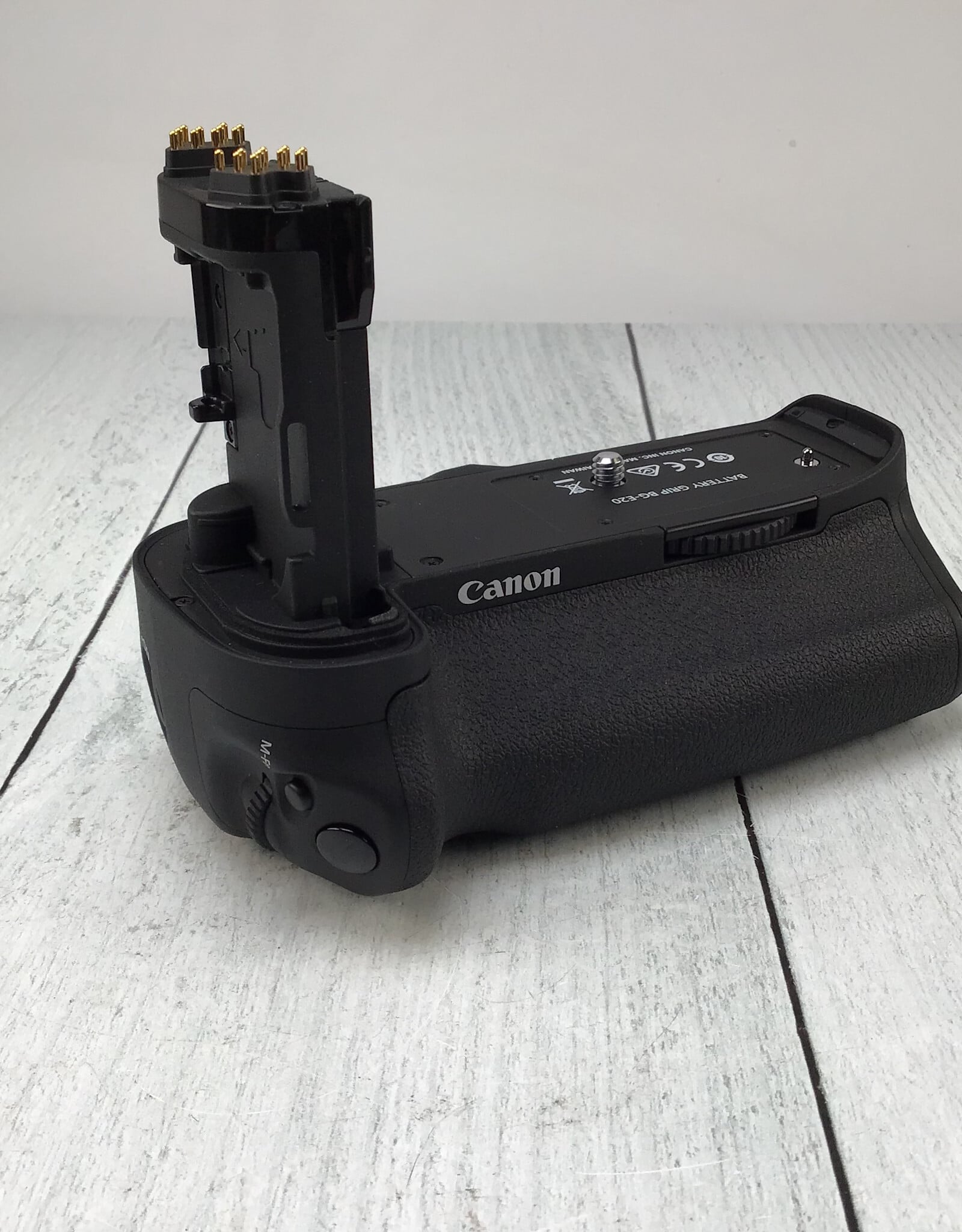 CANON Canon BG-E20 Grip for 5D Mark IV Used Good