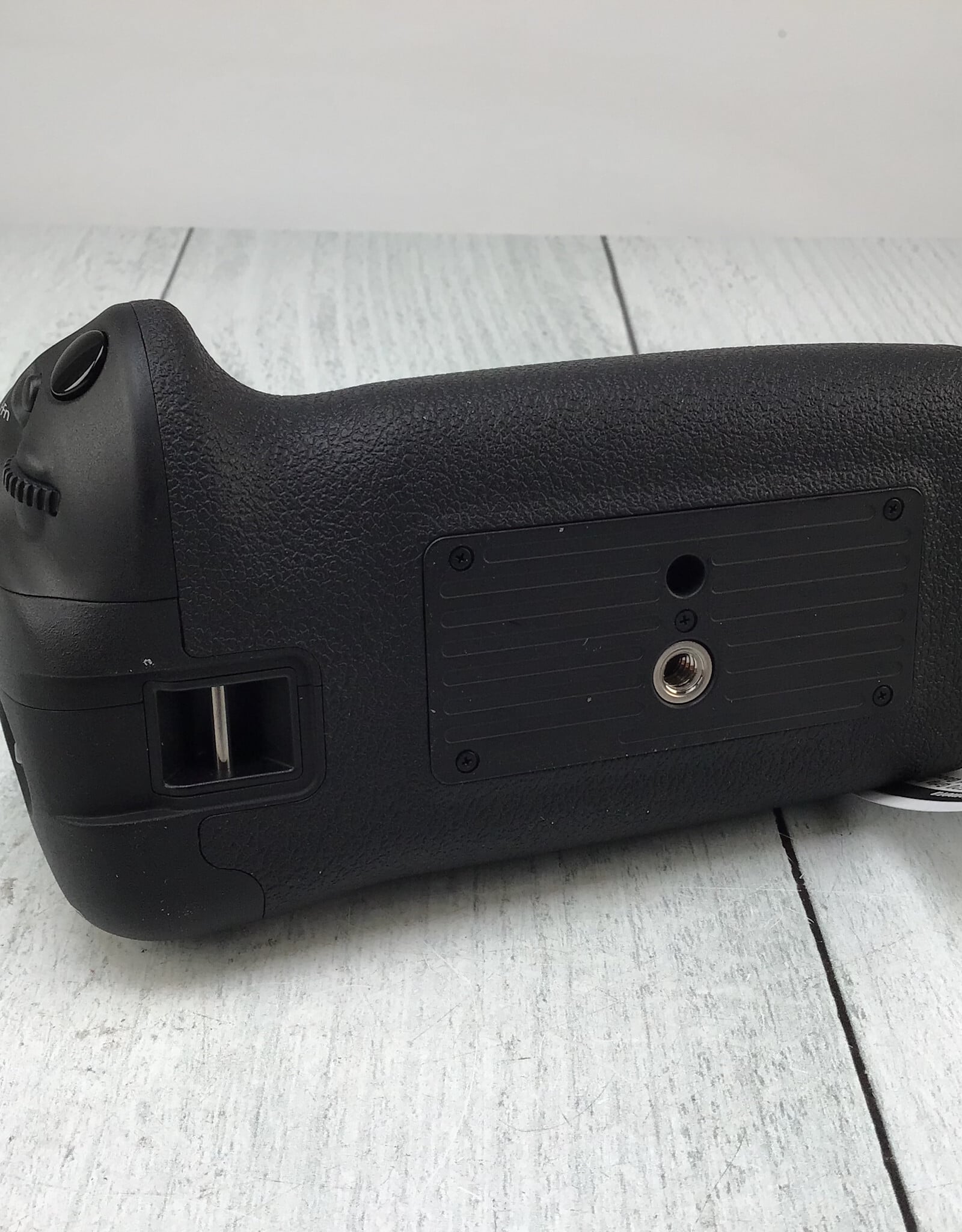 CANON Canon BG-E20 Grip for 5D Mark IV Used Good