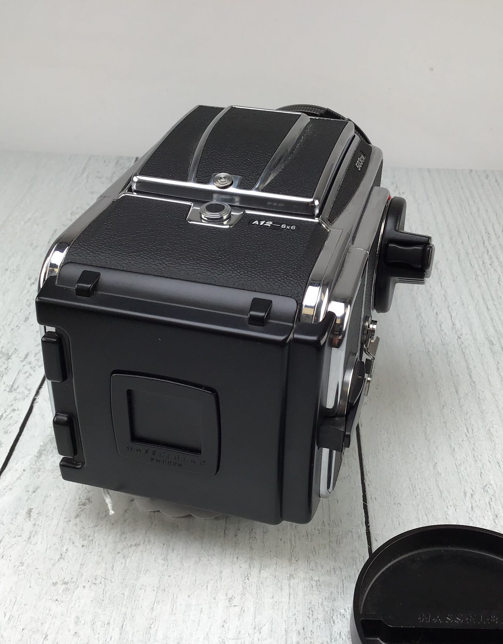 Hasselblad Hasselblad 503CW Camera w/ 80mm CF, 120 Back, Waist Level Used Good
