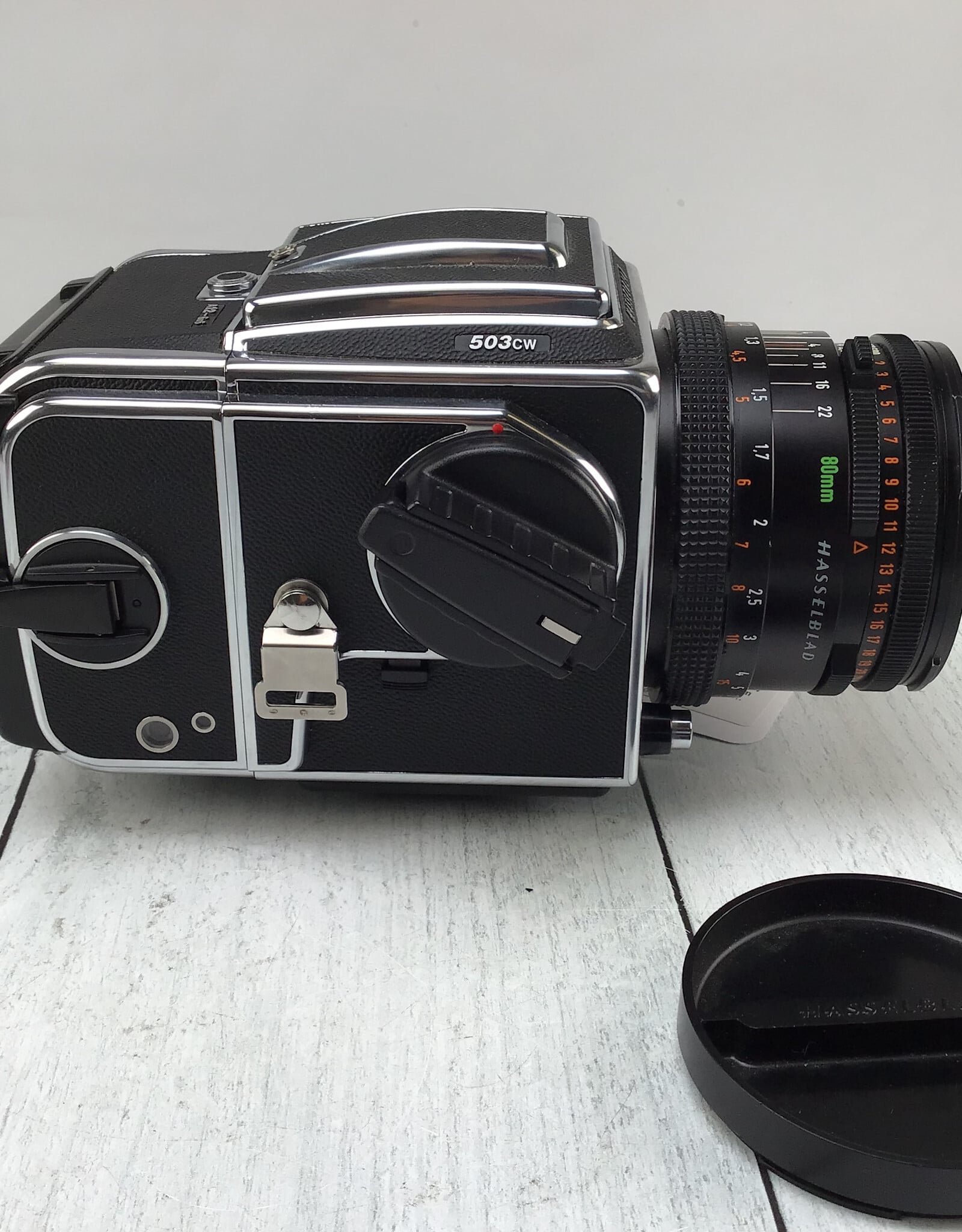 Hasselblad Hasselblad 503CW Camera w/ 80mm CF, 120 Back, Waist Level Used Good