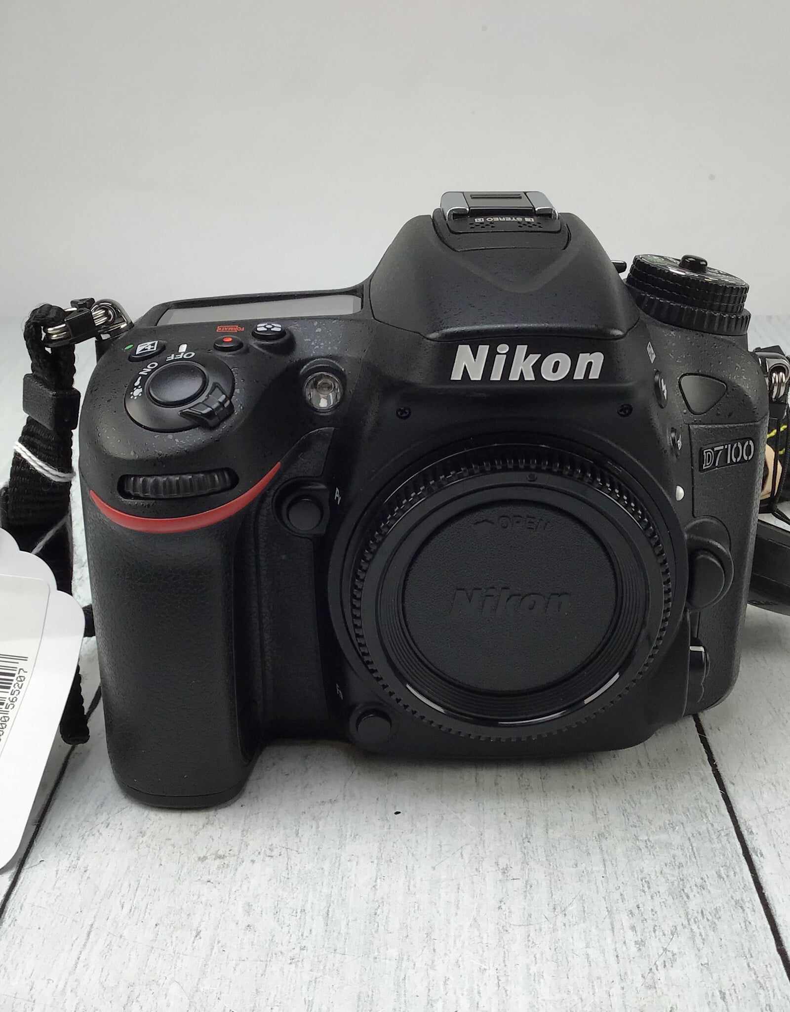 NIKON Nikon D7100 Camera Body Used Good