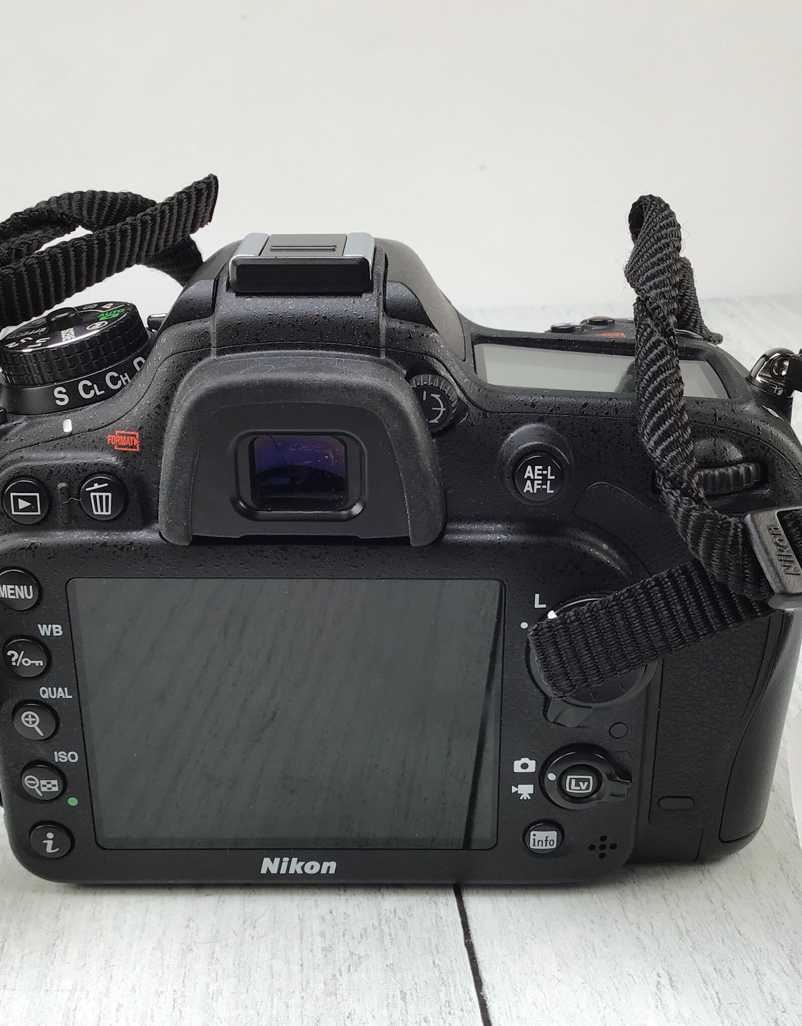 NIKON Nikon D7100 Camera Body Used Good