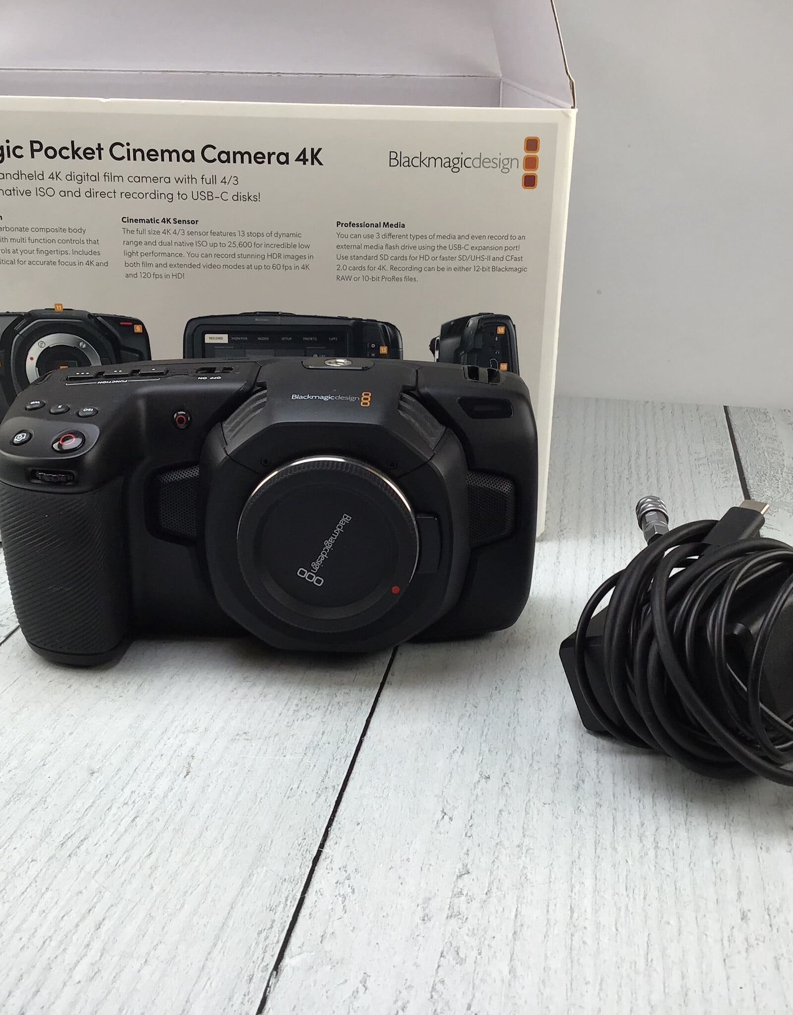 Blackmagic Design Blackmagic Pocket Cinema Camera 4K in Box Used Good