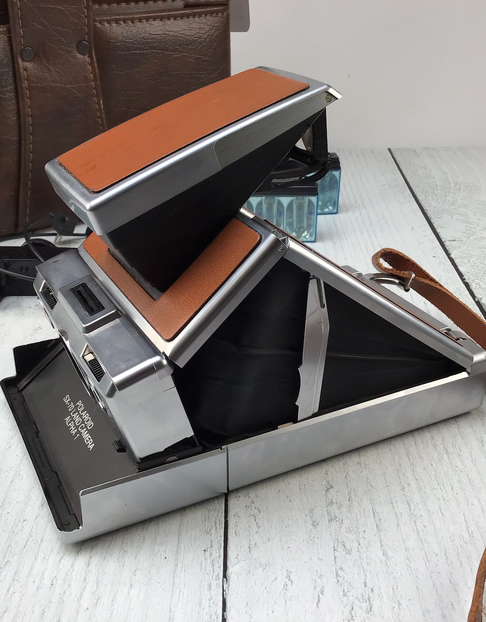 POLAROID Polaroid SX-70 Alpha 1 w/ Leather Case Used Fair