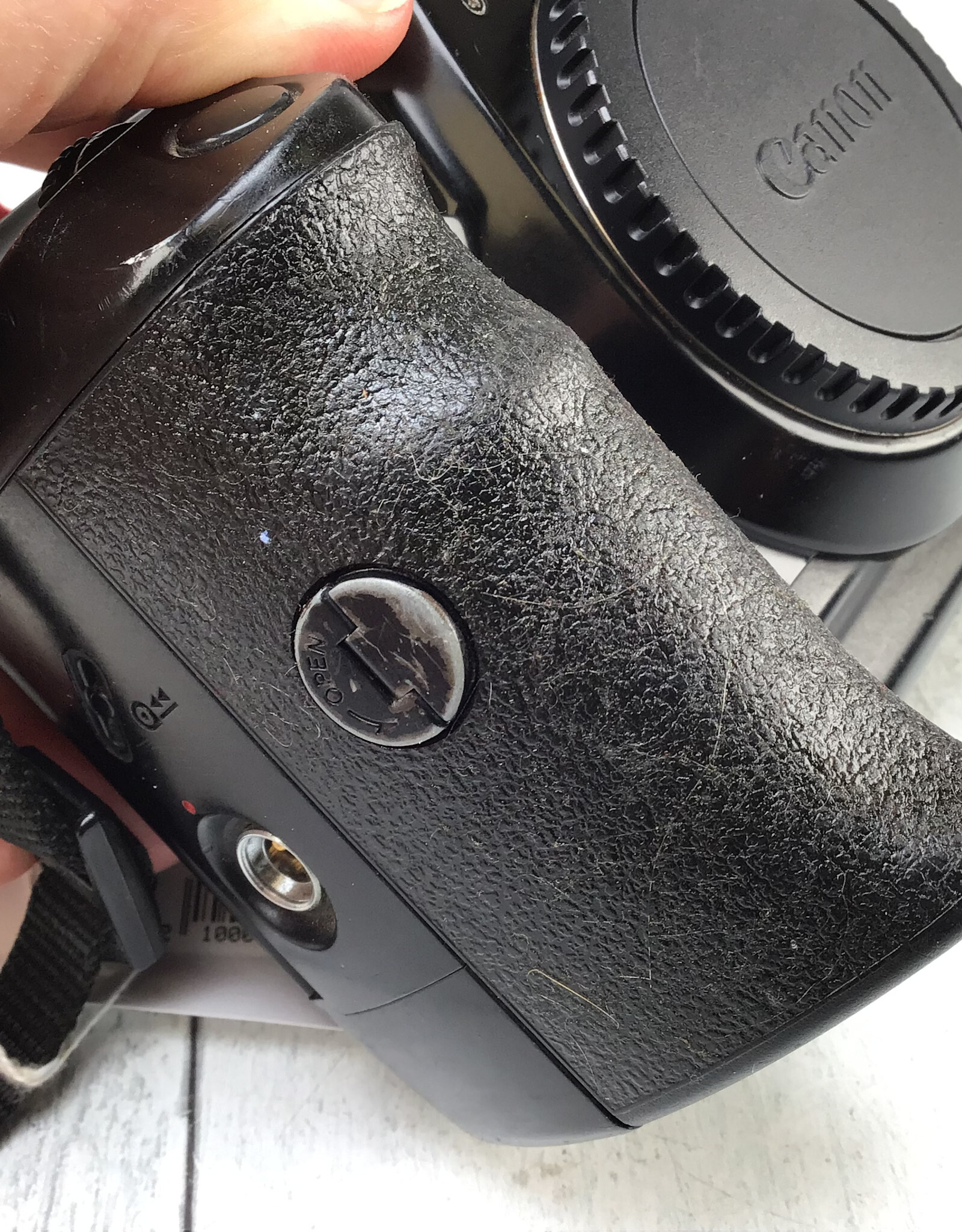 CANON Canon EOS A2E Film Camera Used BGN
