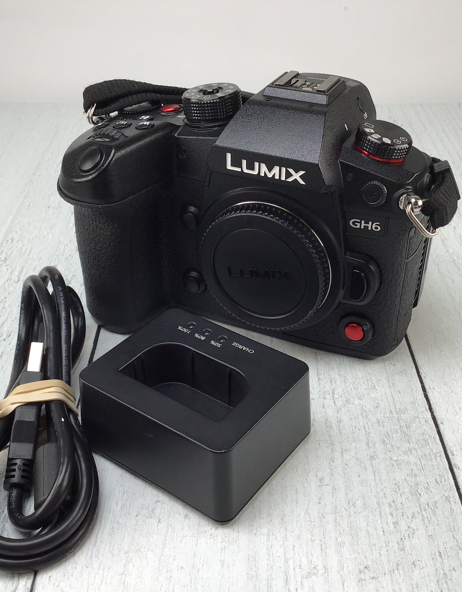 PANASONIC Pansonic Lumix GH6 Camera Used Good
