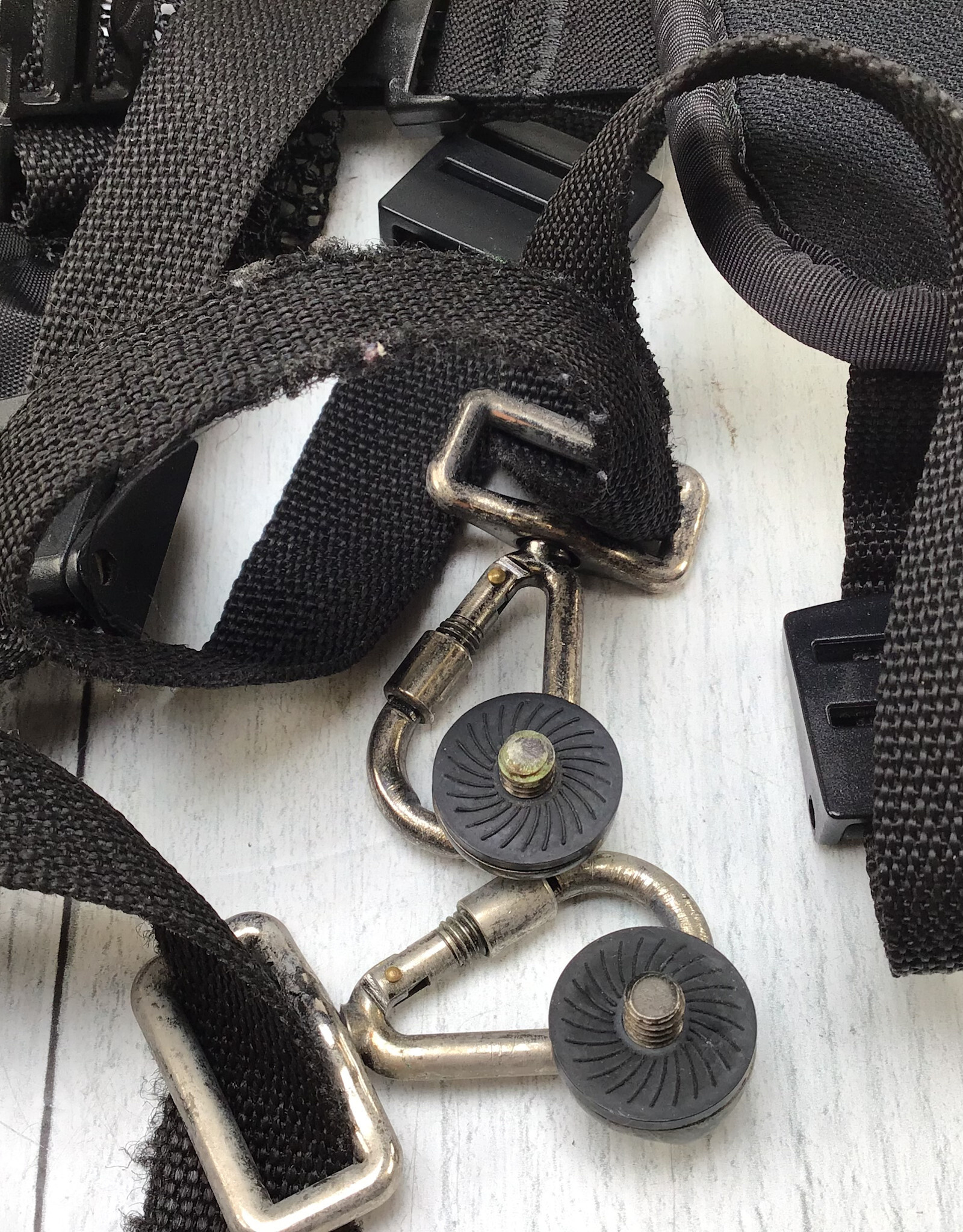 Black Rapid Dual Camera Harness Used Good