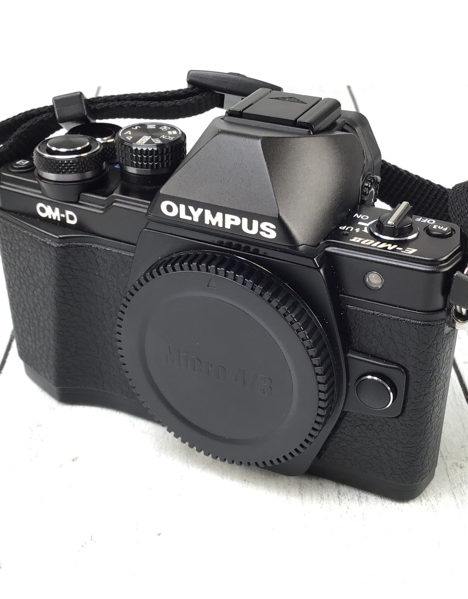 OLYMPUS Olympus E-M10 Mark II Camera Used Good