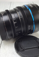 Sirui 16mm T1.2 Lens RF Mount Lens Used Good