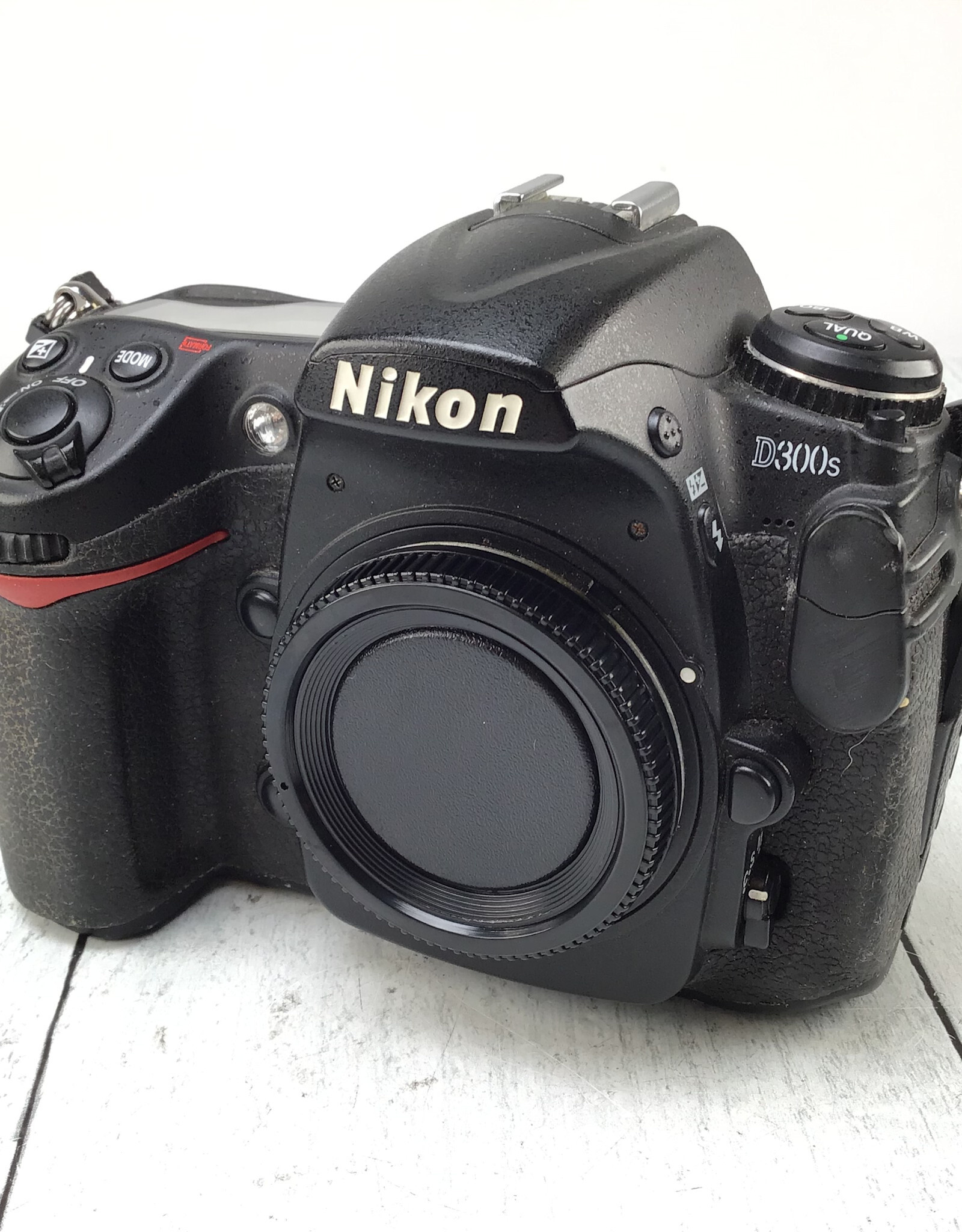 NIKON Nikon D300S Camera Body Used BGN
