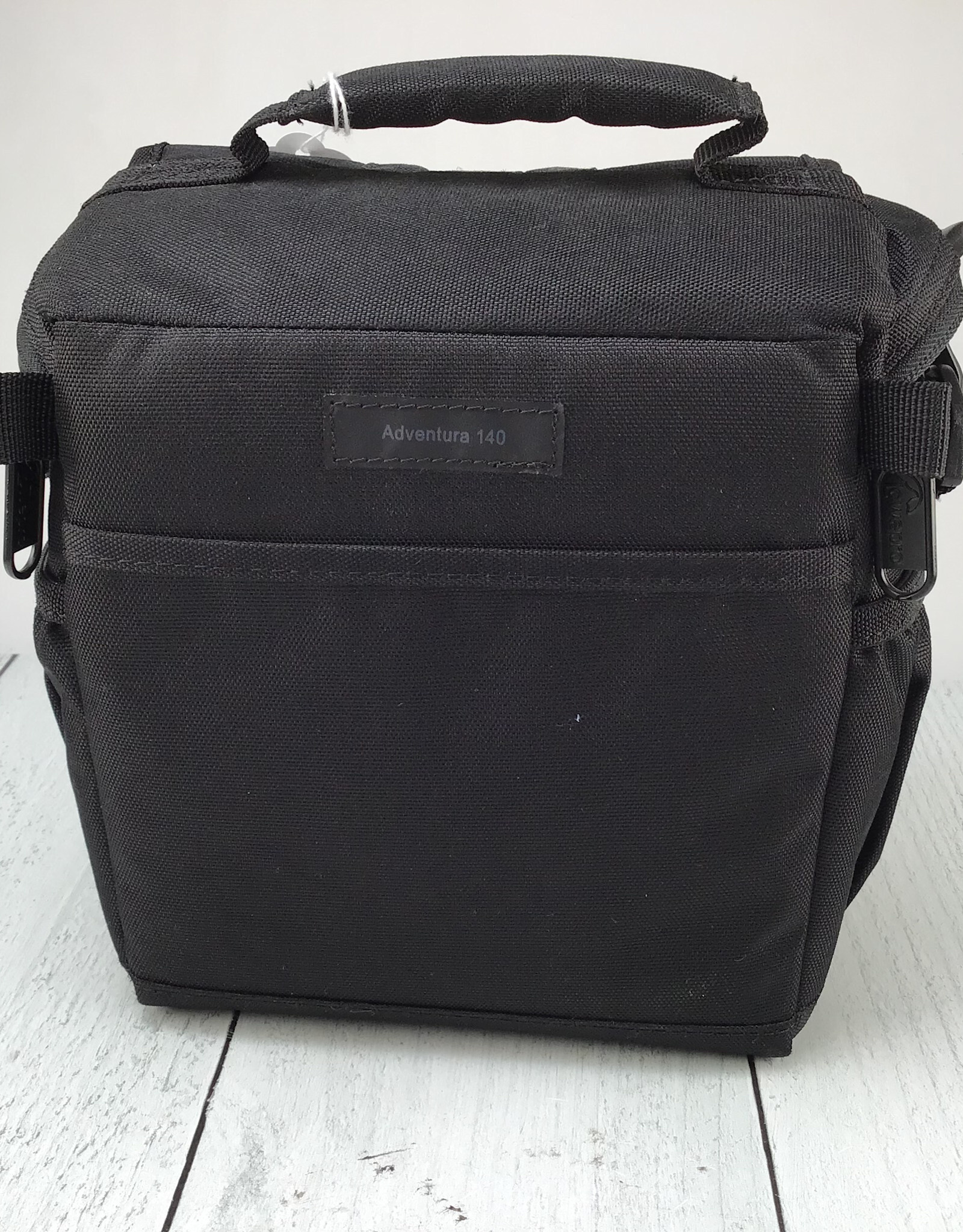 LOWEPRO Lowepro Adventura 140 Camera Bag Used Good