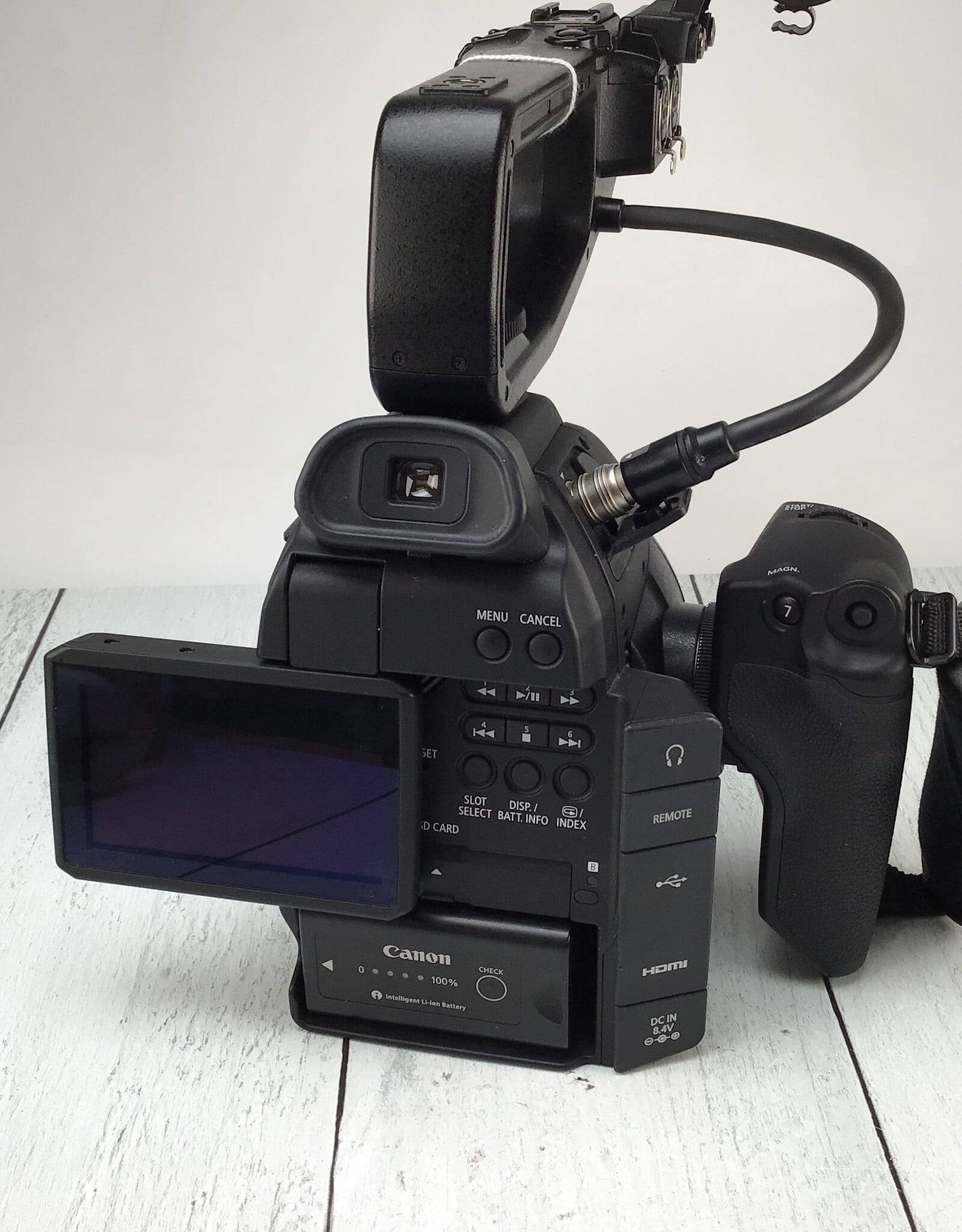 CANON Canon C100 Camera 277 Hours Used Good