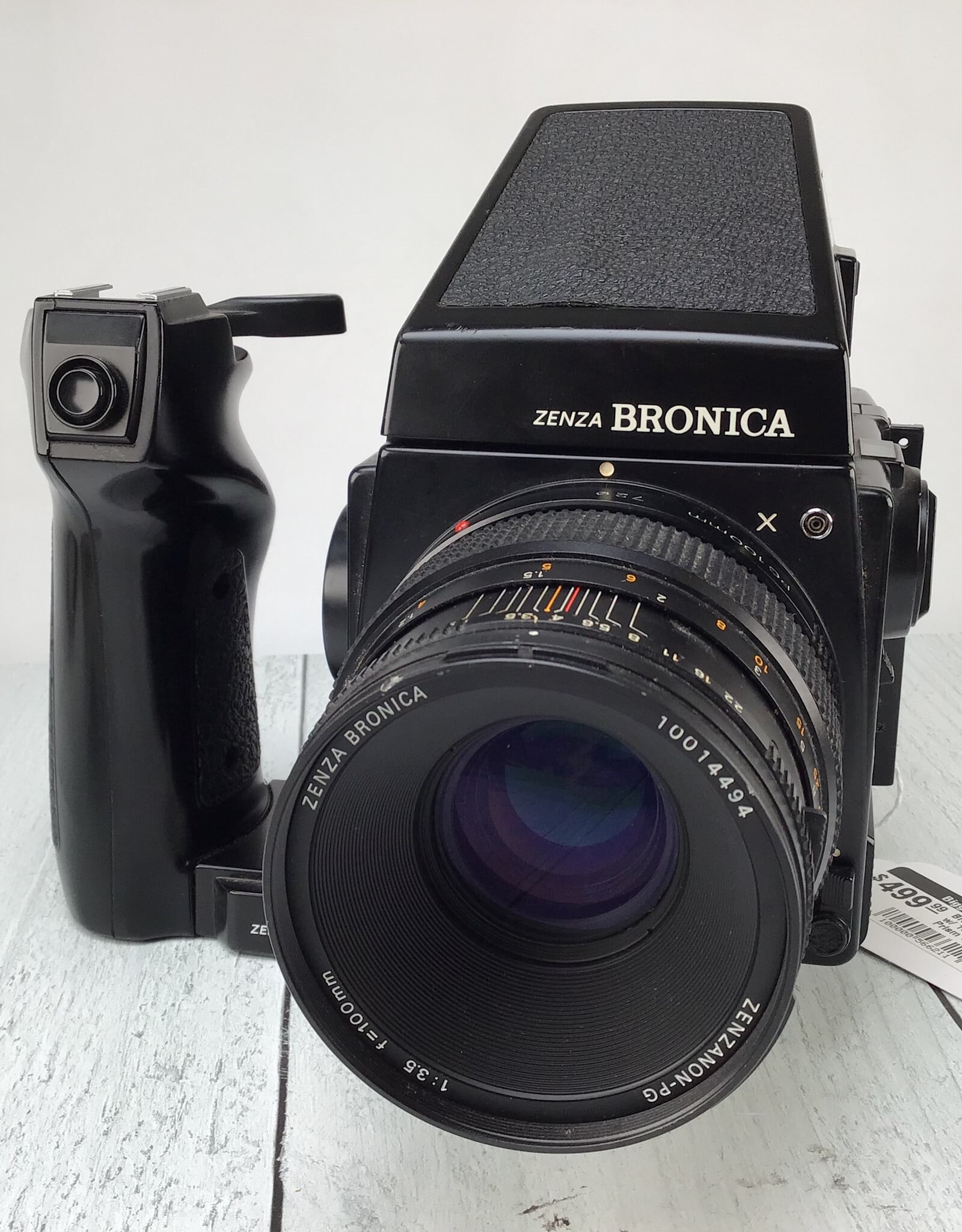 Bronica Bronica GS-1 Camera w/ 100mm, 120 back, Prism Used Good
