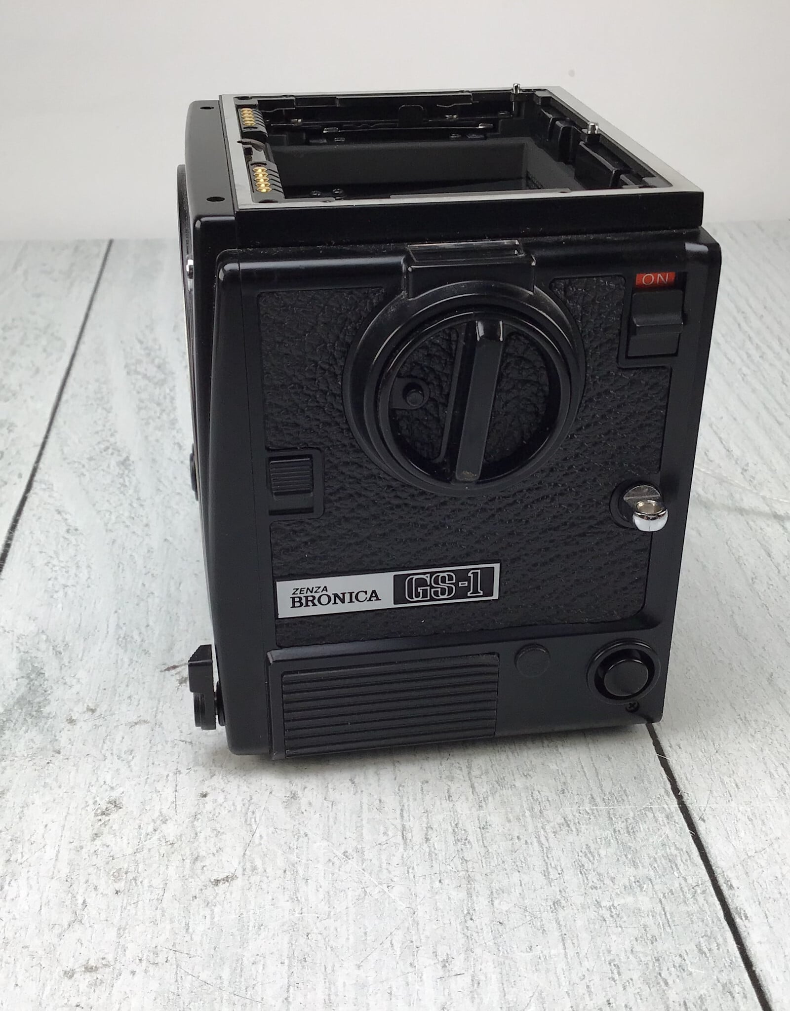 Bronica Bronica GS-1 Camera Body Only Used Good