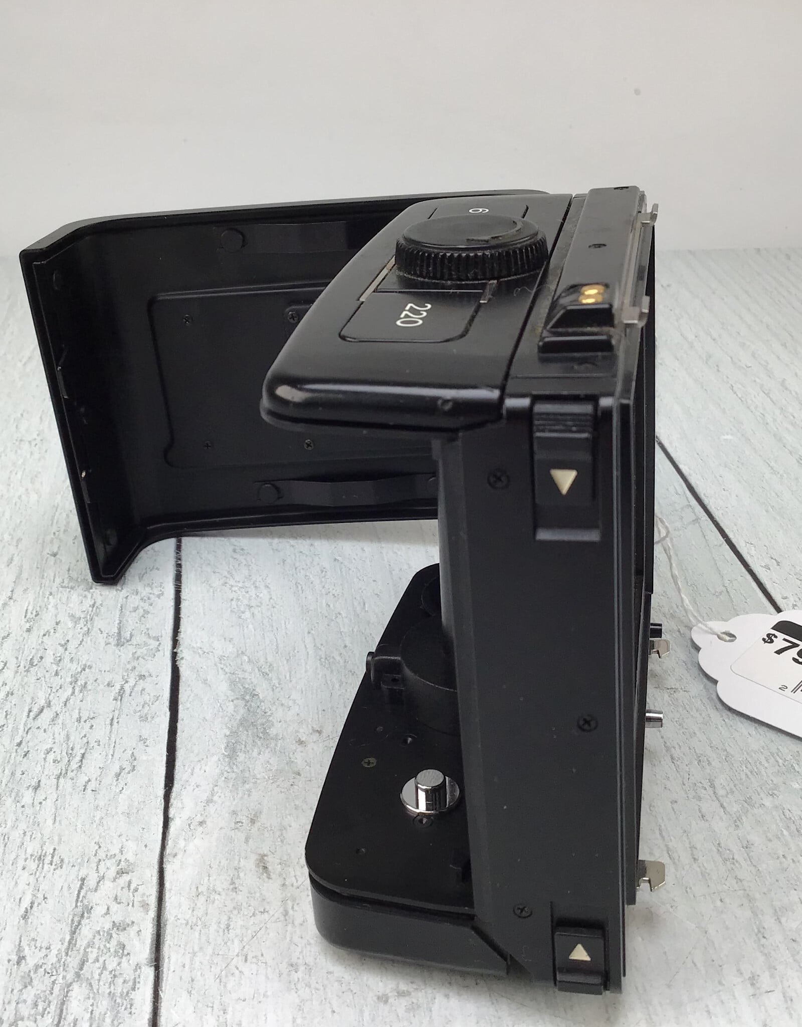 Bronica Bronica GS-1 220 Film Back Used Good
