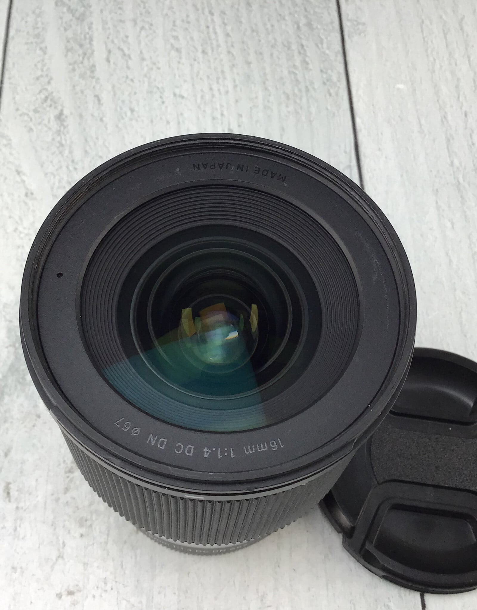 SIGMA Sigma 16mm f1.4 DC DN Lens for Sony E Used Good