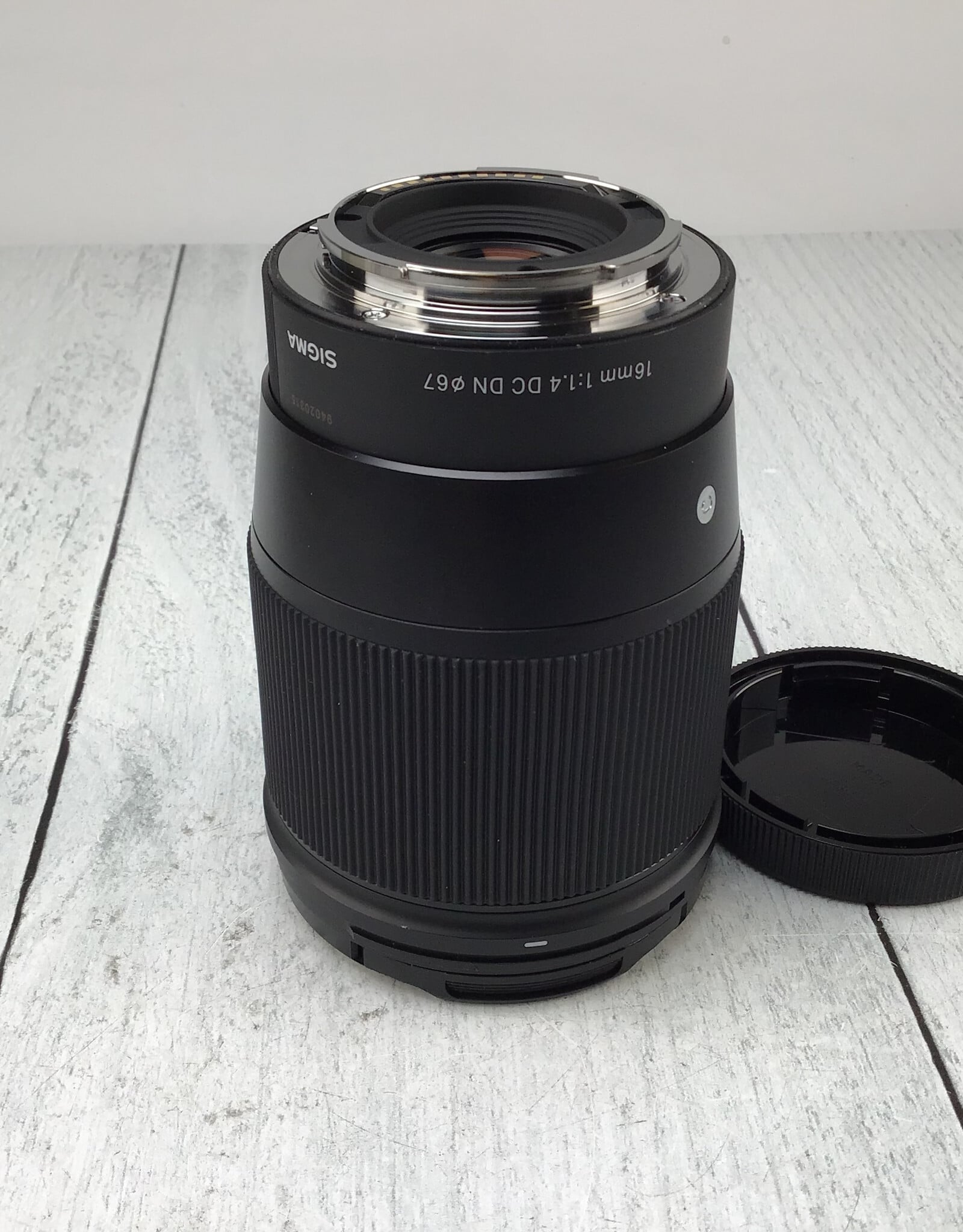 SIGMA Sigma 16mm f1.4 DC DN Lens for Sony E Used Good