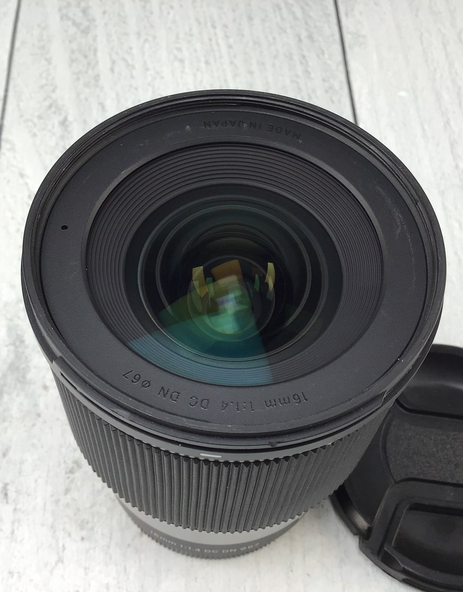SIGMA Sigma 16mm f1.4 DC DN Lens for Sony E Used Good