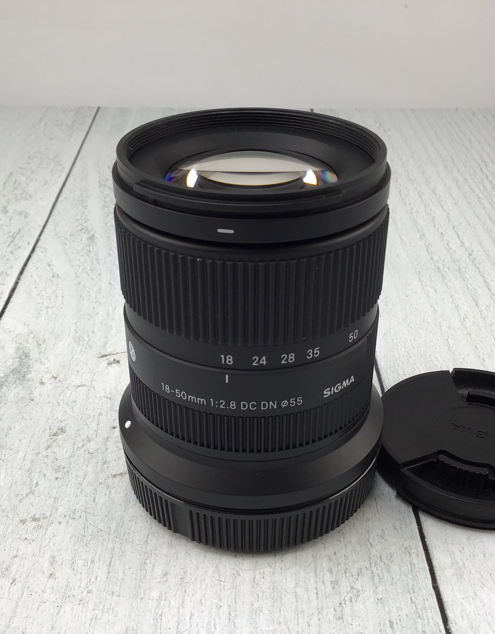 SIGMA Sigma 18-50mm f2.8 DC DN Lens for Canon RF Used EX